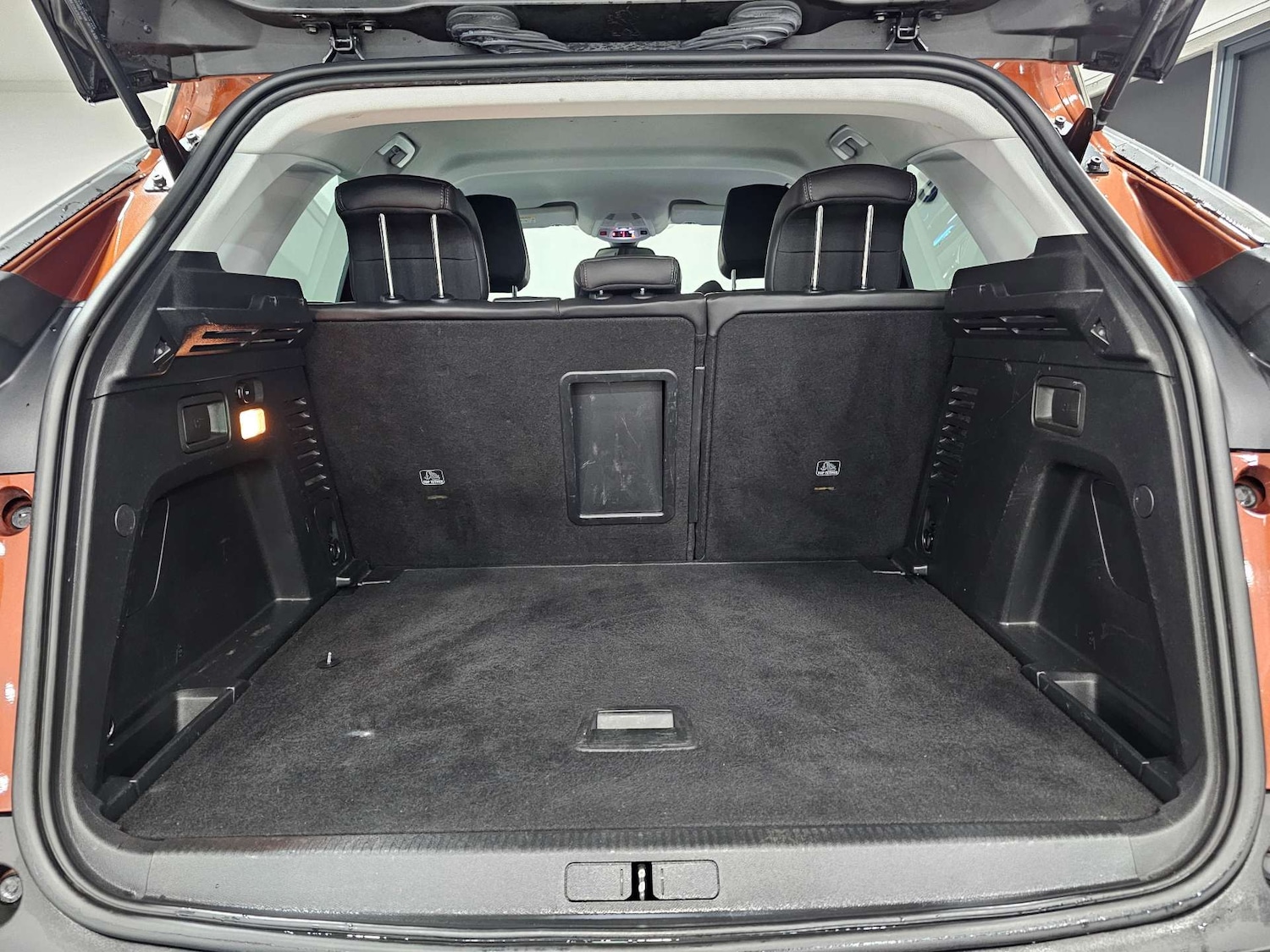 Used Peugeot 3008 2018 for sale - 76972363: Photo 50