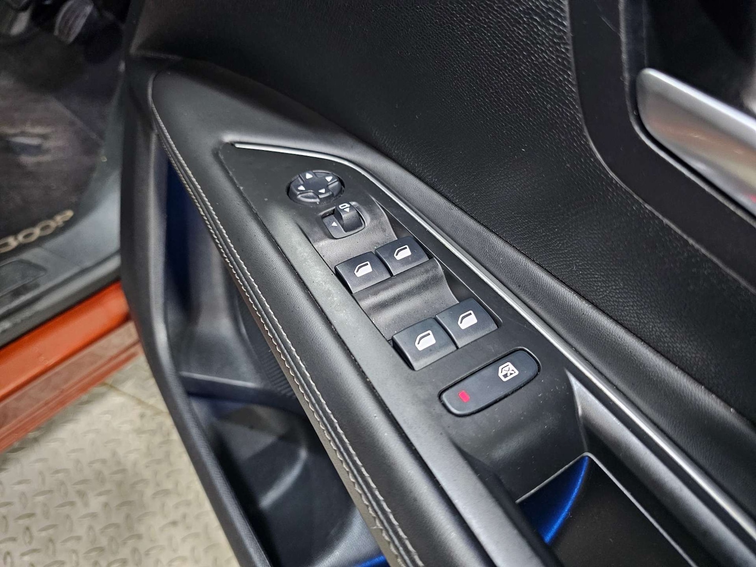 Used Peugeot 3008 2018 for sale - 76972363: Photo 54