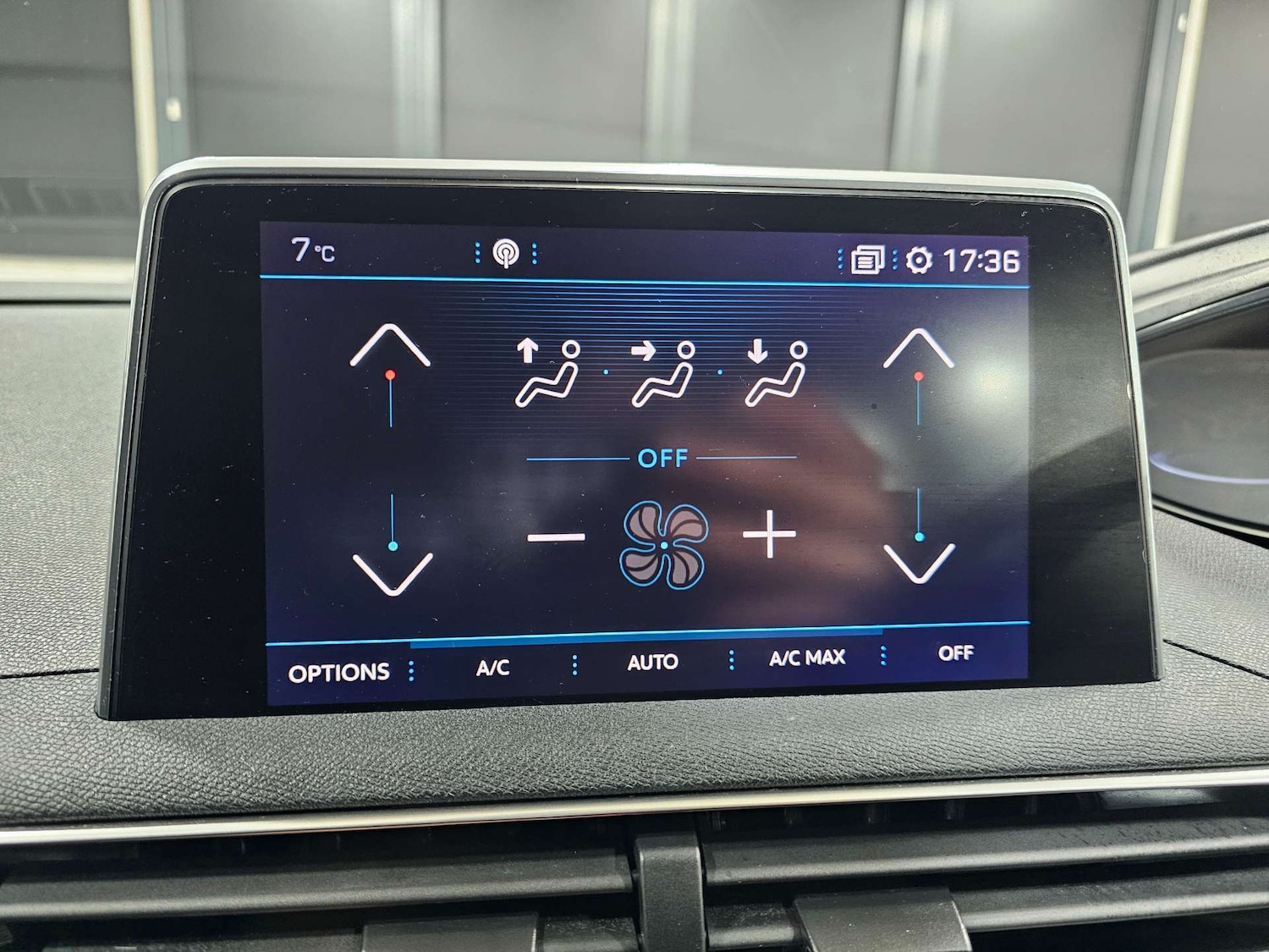 Used Peugeot 3008 2018 for sale - 76972363: Photo 68