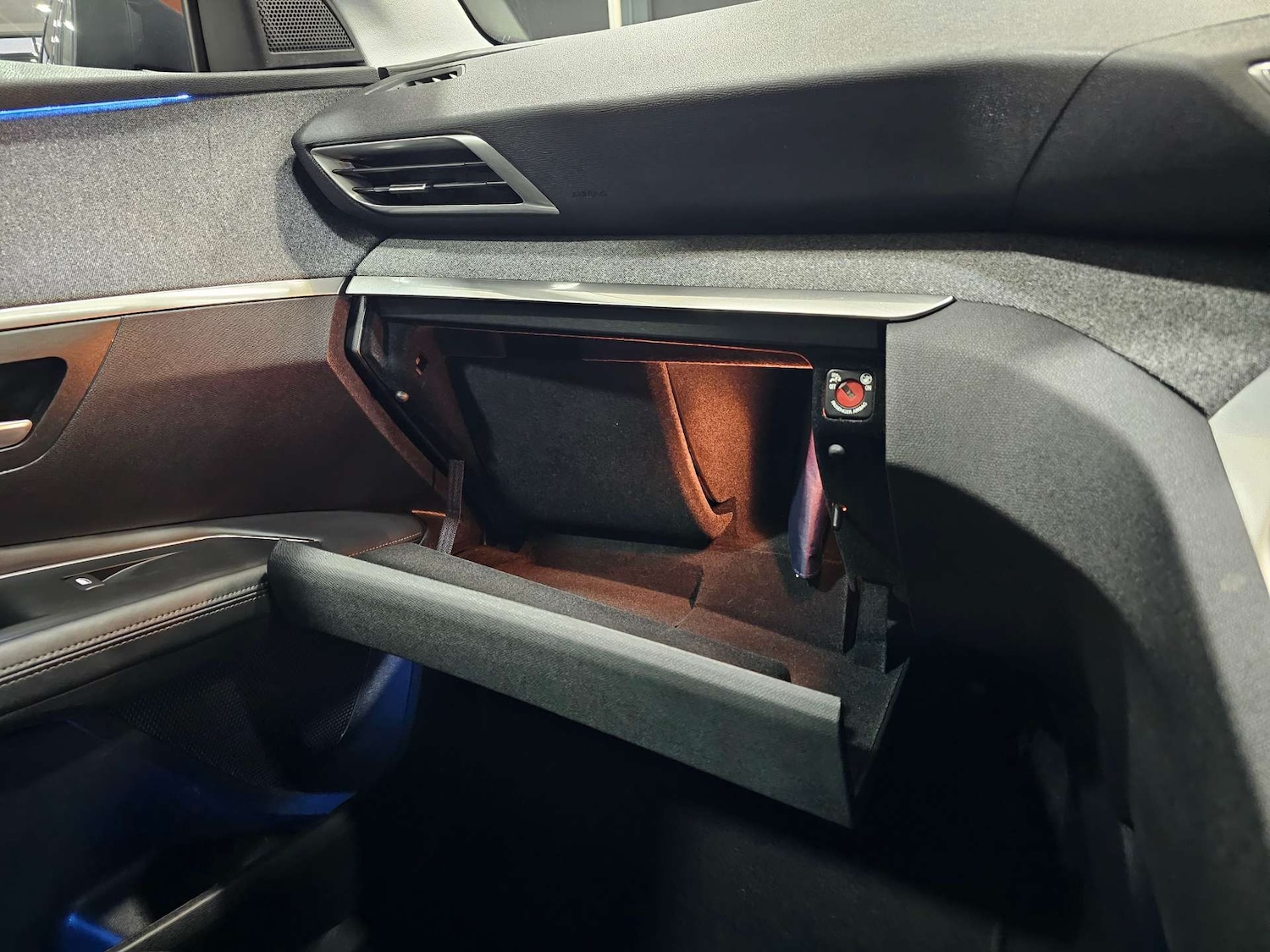 Used Peugeot 3008 2018 for sale - 76972363: Photo 74