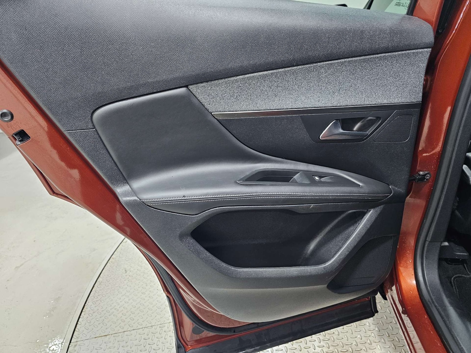 Used Peugeot 3008 2018 for sale - 76972363: Photo 79