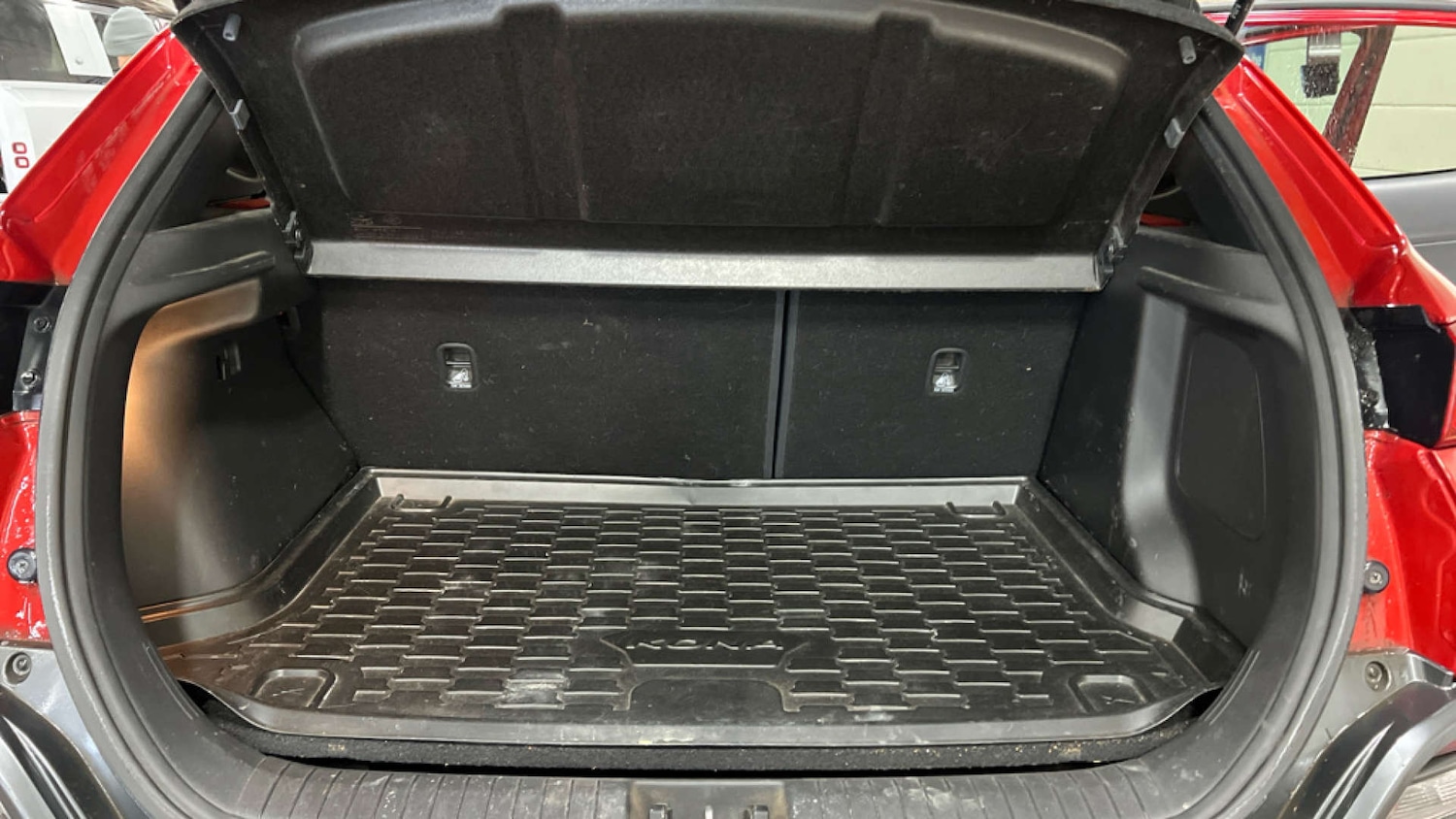 Used Hyundai KONA 2018 for sale - 77063193: Photo 9