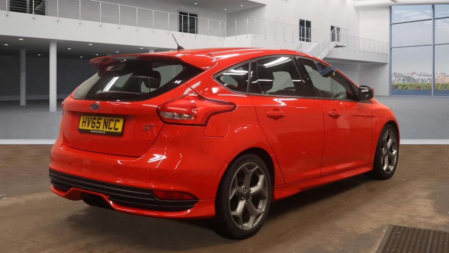 Used Ford Focus 2015 for sale - 77431844: Photo 5