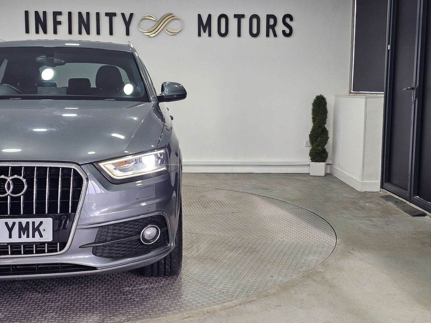 Used Audi Q3 2014 for sale - 76972366: Photo 11