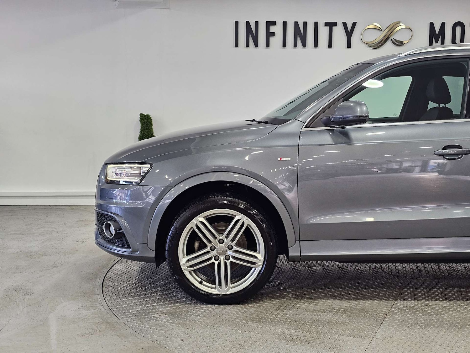 Used Audi Q3 2014 for sale - 76972366: Photo 21