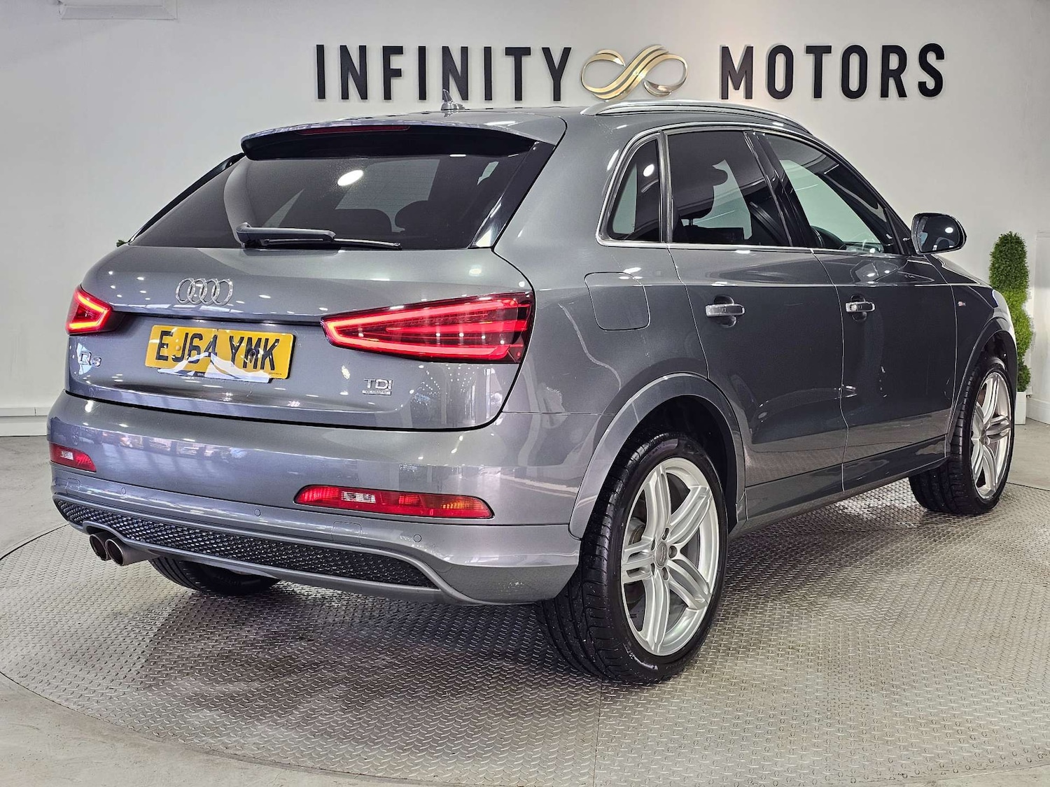 Used Audi Q3 2014 for sale - 76972366: Photo 32