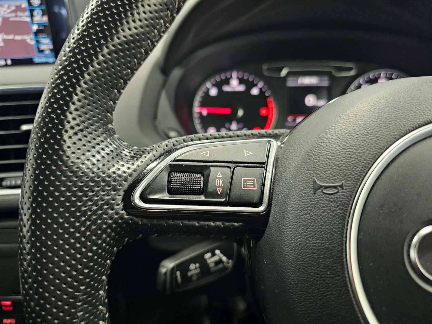 Used Audi Q3 2014 for sale - 76972366: Photo 59