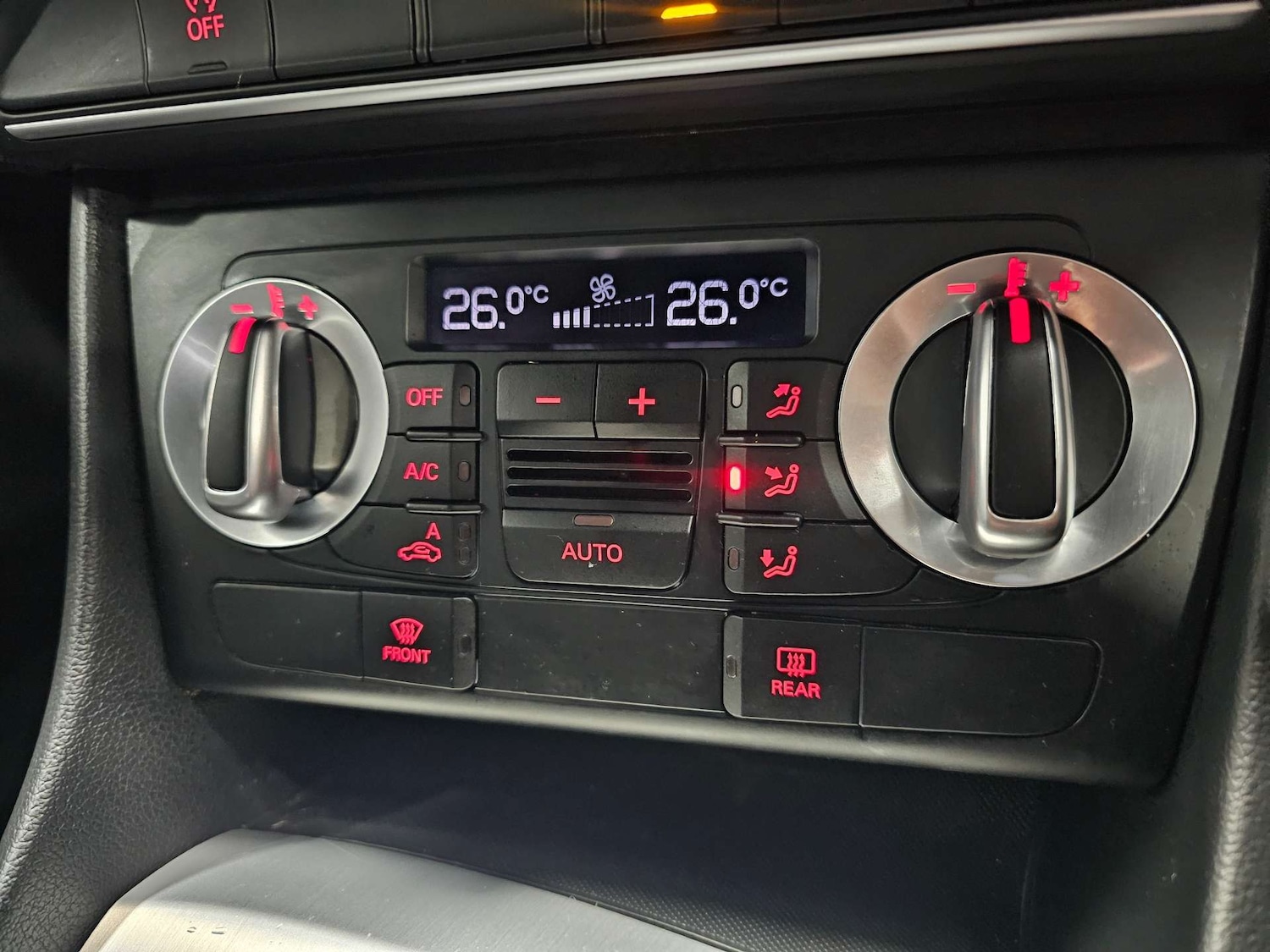 Used Audi Q3 2014 for sale - 76972366: Photo 66