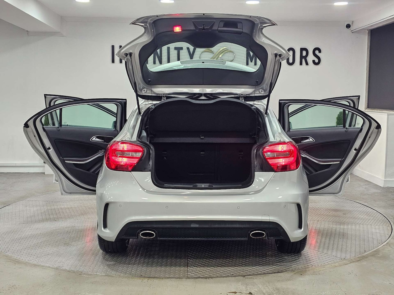 Used Mercedes-Benz A-Class 2014 for sale - 76972427: Photo 48