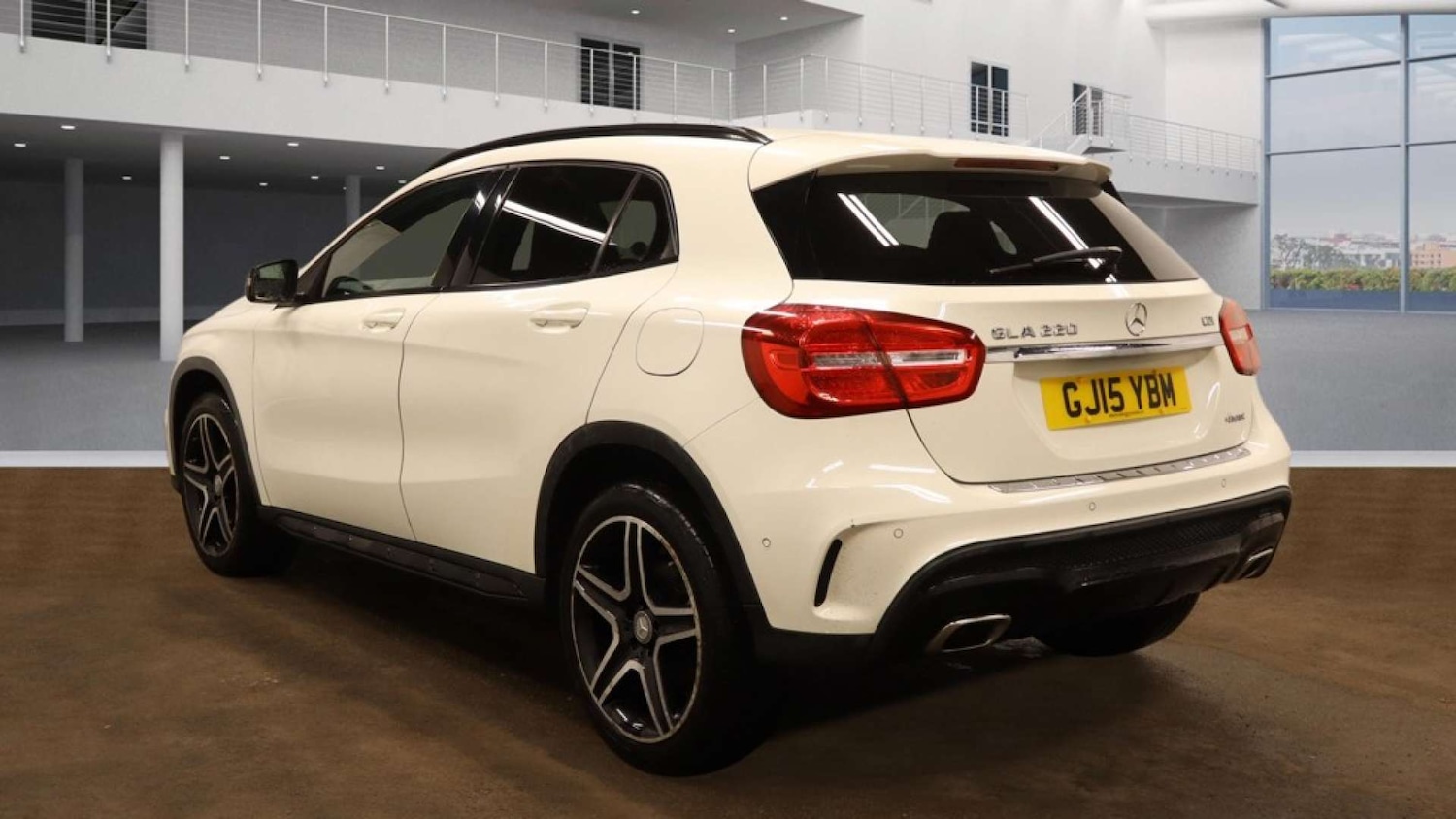 Used Mercedes-Benz GLA 2015 for sale - 77398499: Photo 3