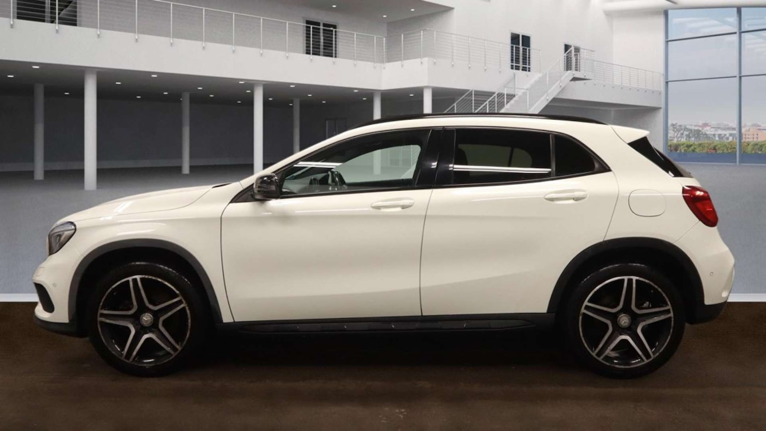 Used Mercedes-Benz GLA 2015 for sale - 77398499: Photo 6