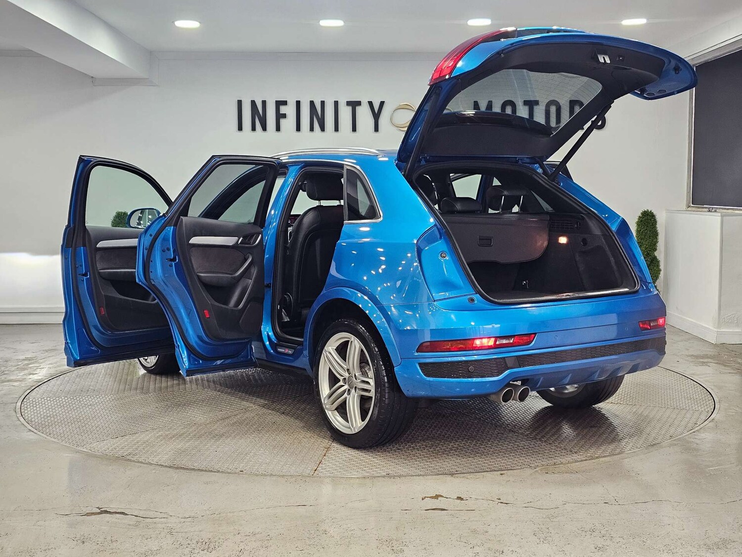 Used Audi Q3 2015 for sale - 77285492: Photo 38