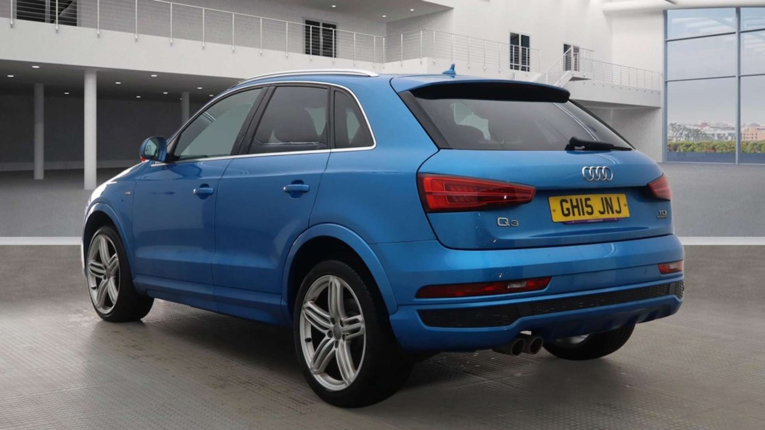 Used Audi Q3 2015 for sale - 77285492: Photo 4