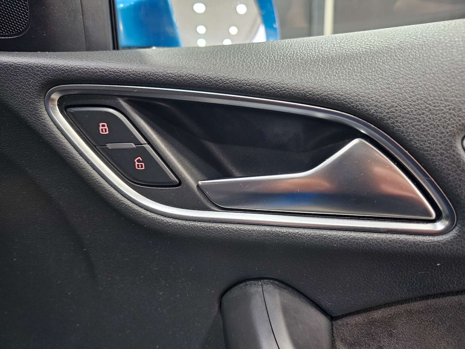 Used Audi Q3 2015 for sale - 77285492: Photo 47