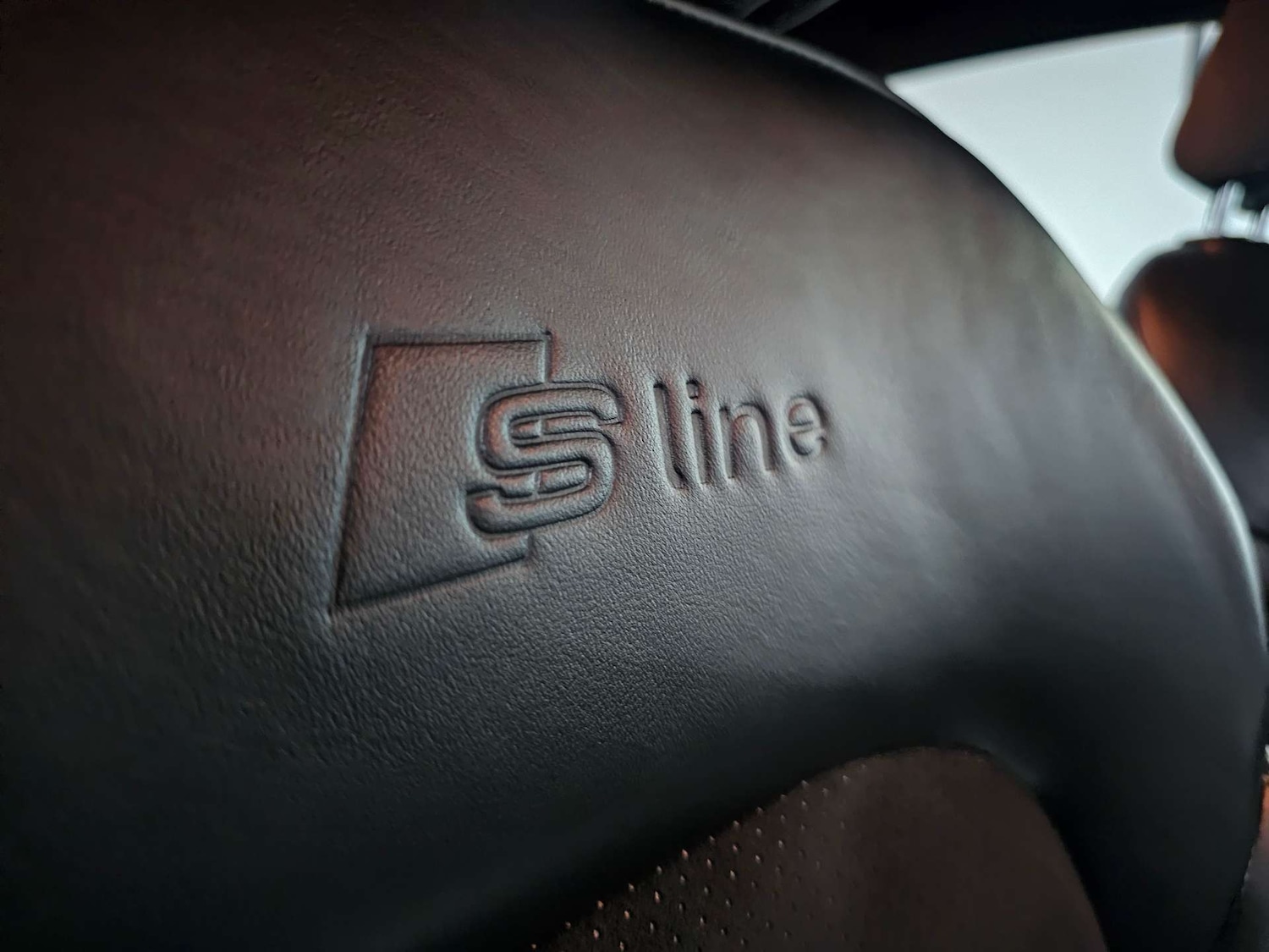 Used Audi Q3 2015 for sale - 77285492: Photo 50