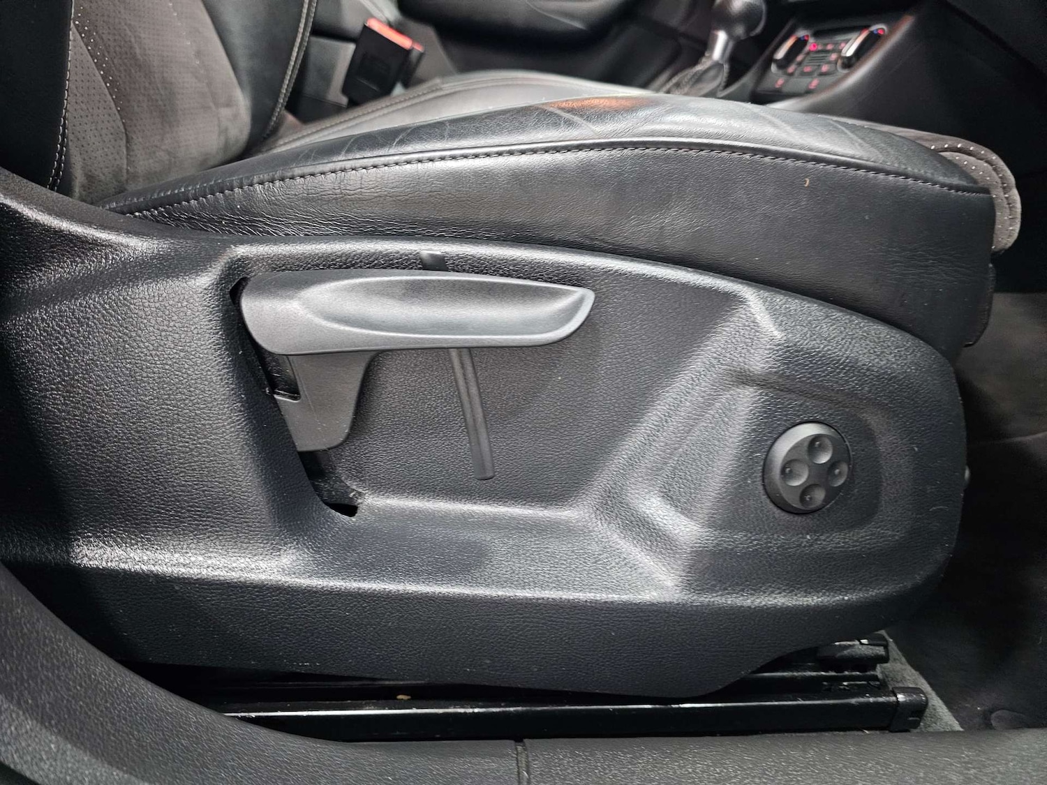 Used Audi Q3 2015 for sale - 77285492: Photo 51