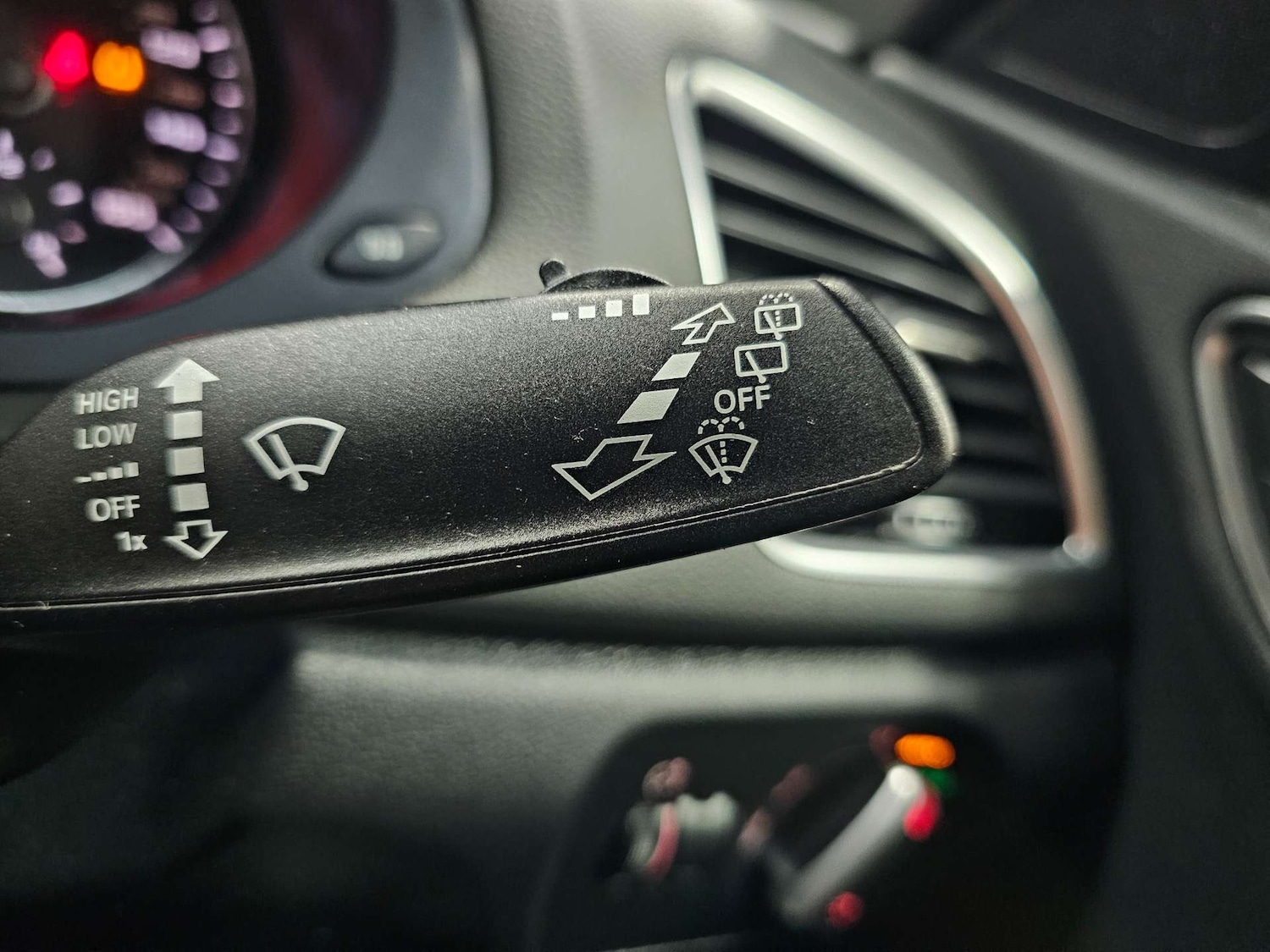 Used Audi Q3 2015 for sale - 77285492: Photo 55