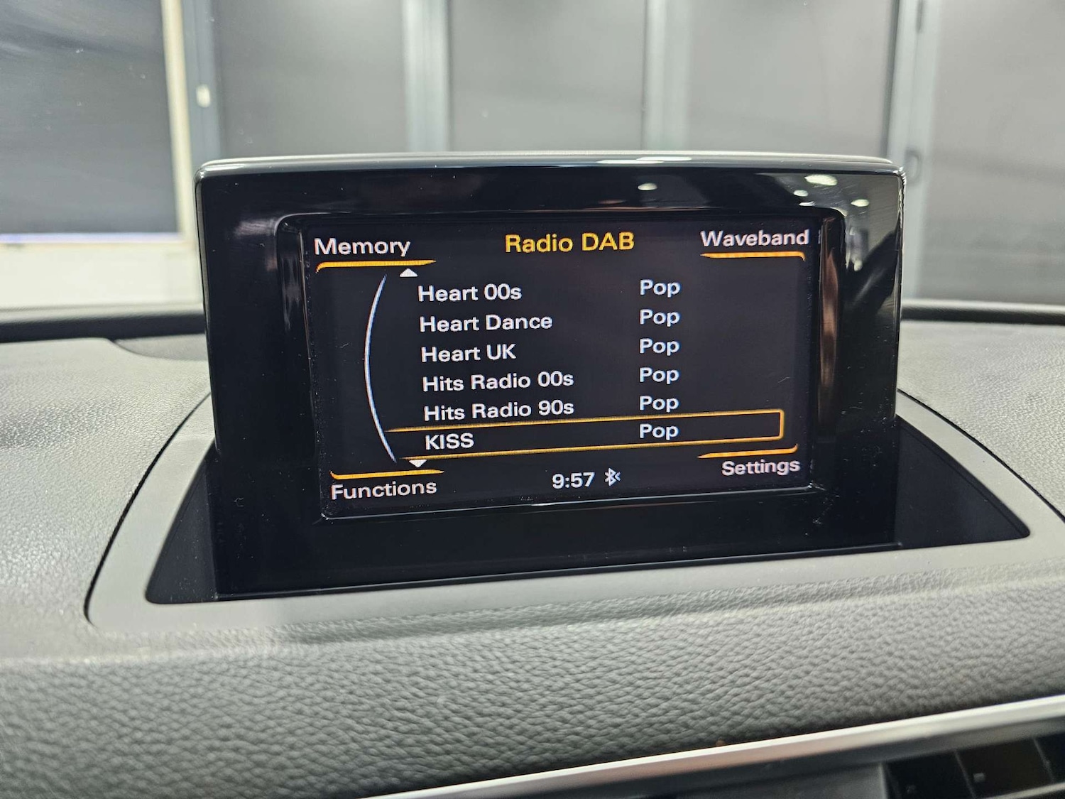 Used Audi Q3 2015 for sale - 77285492: Photo 60