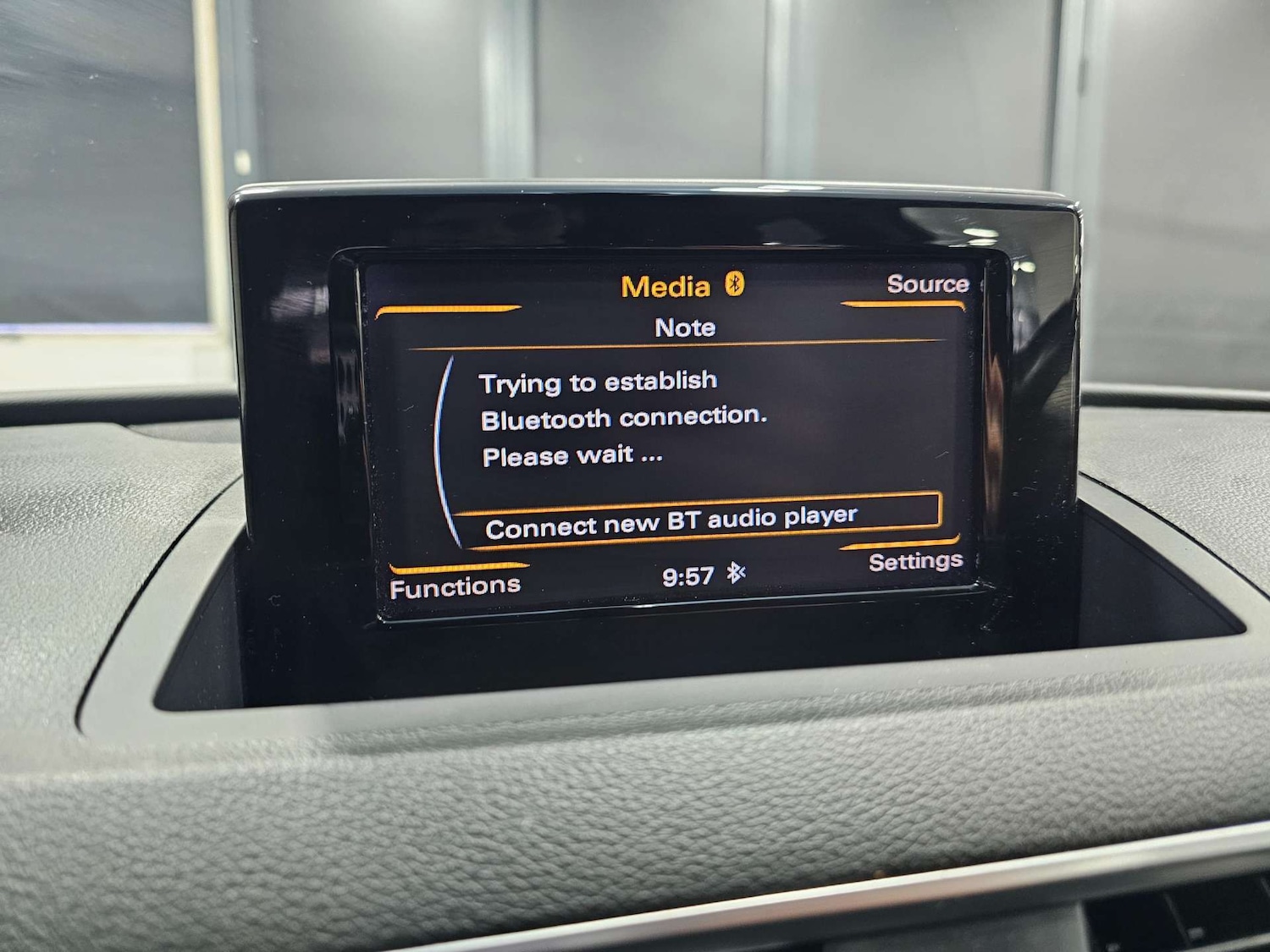 Used Audi Q3 2015 for sale - 77285492: Photo 61