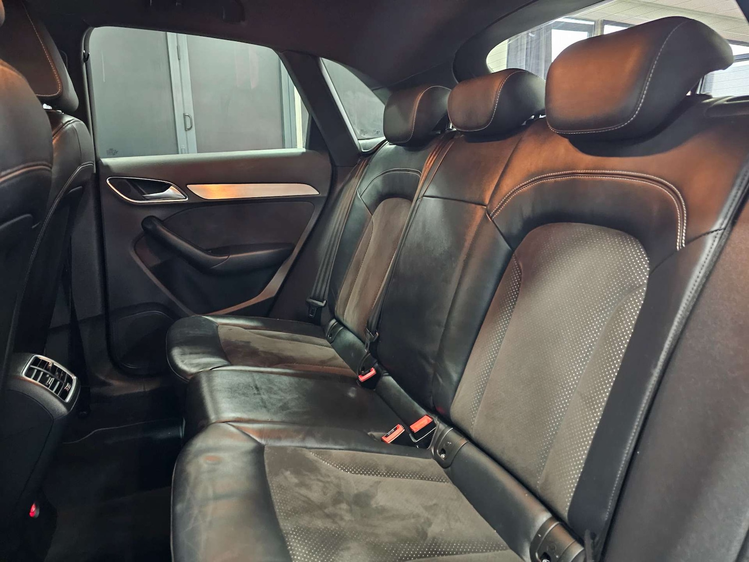 Used Audi Q3 2015 for sale - 77285492: Photo 75