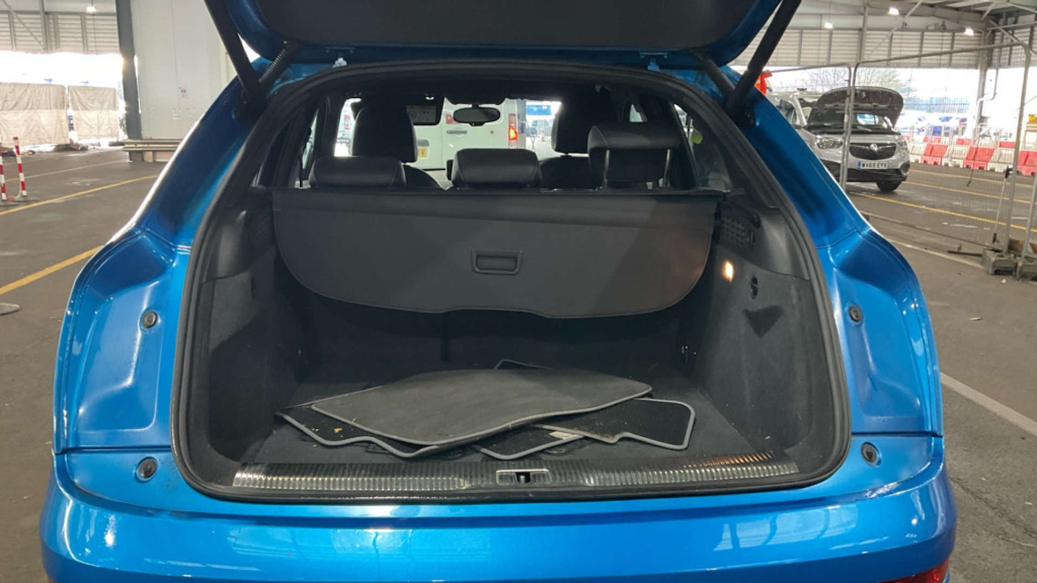 Used Audi Q3 2015 for sale - 77285492: Photo 9