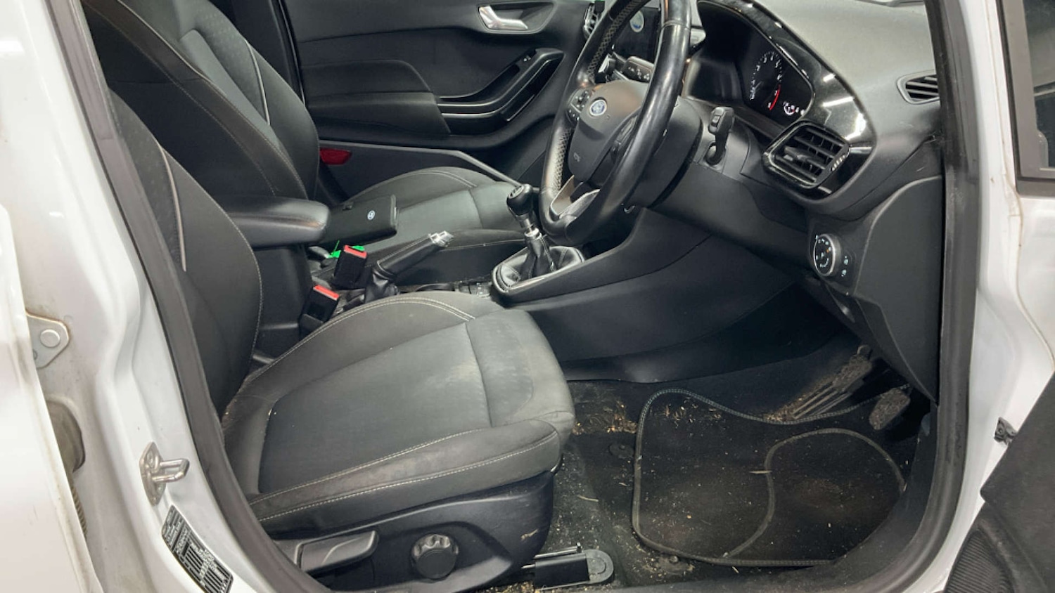 Used Ford Fiesta 2018 for sale - 78053769: Photo 11