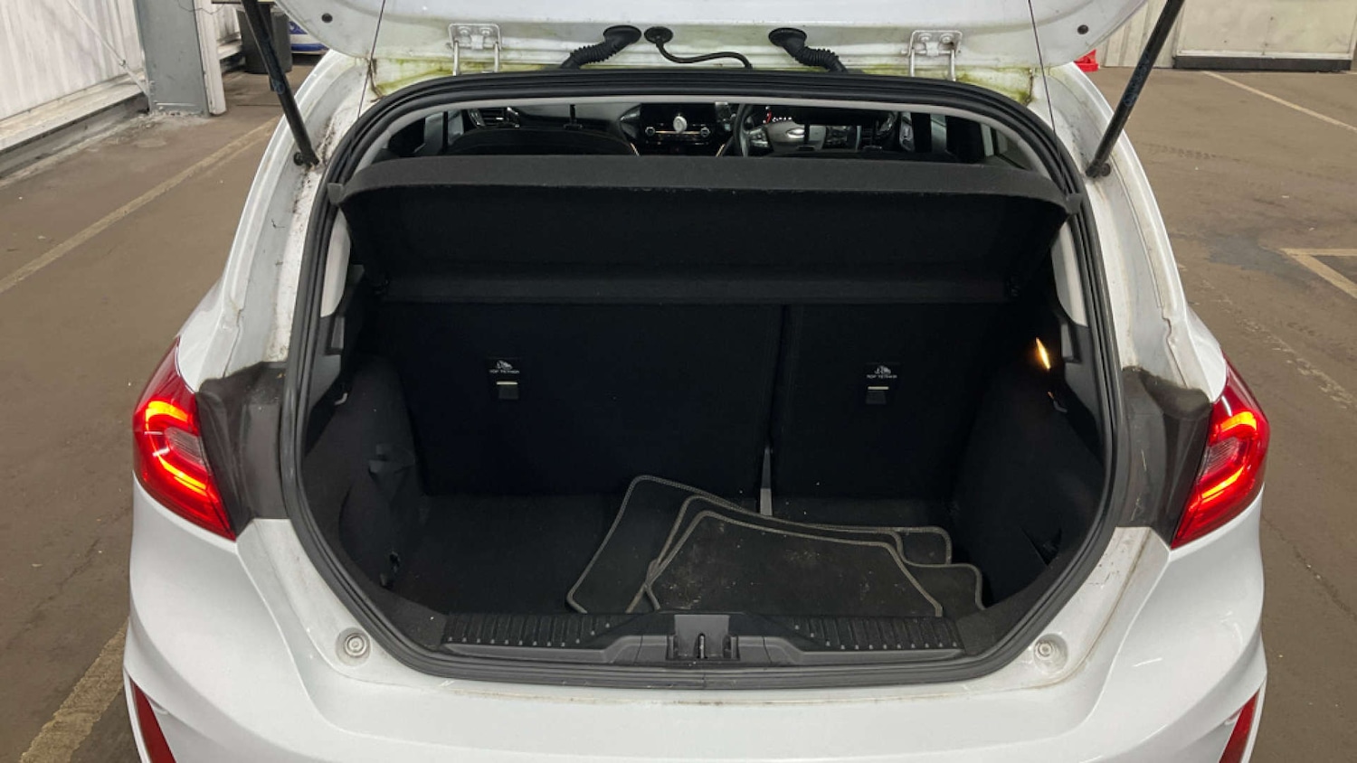 Used Ford Fiesta 2018 for sale - 78053769: Photo 9