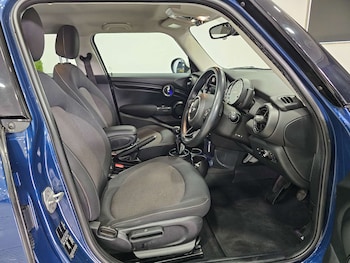 Used MINI Hatch 2017 for sale - 77336939: Photo