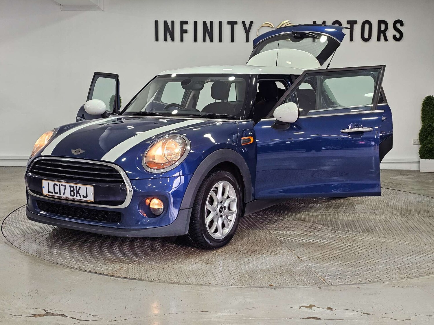 Used MINI Hatch 2017 for sale - 77336939: Photo 44