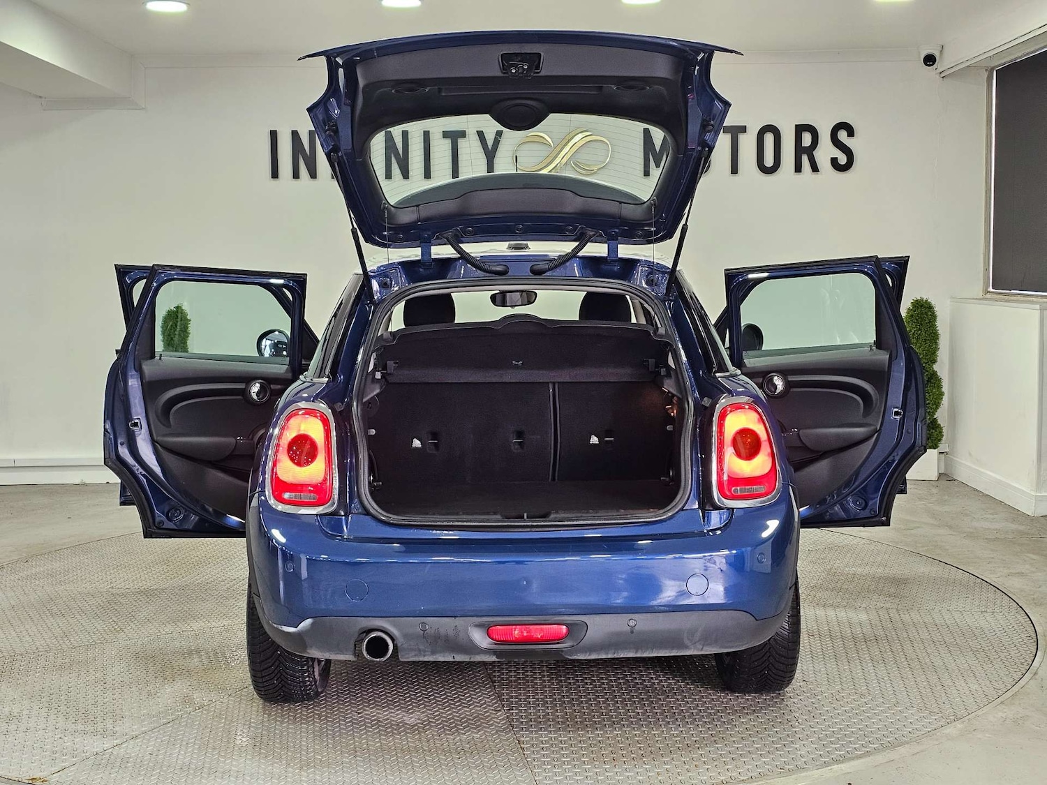 Used MINI Hatch 2017 for sale - 77336939: Photo 47