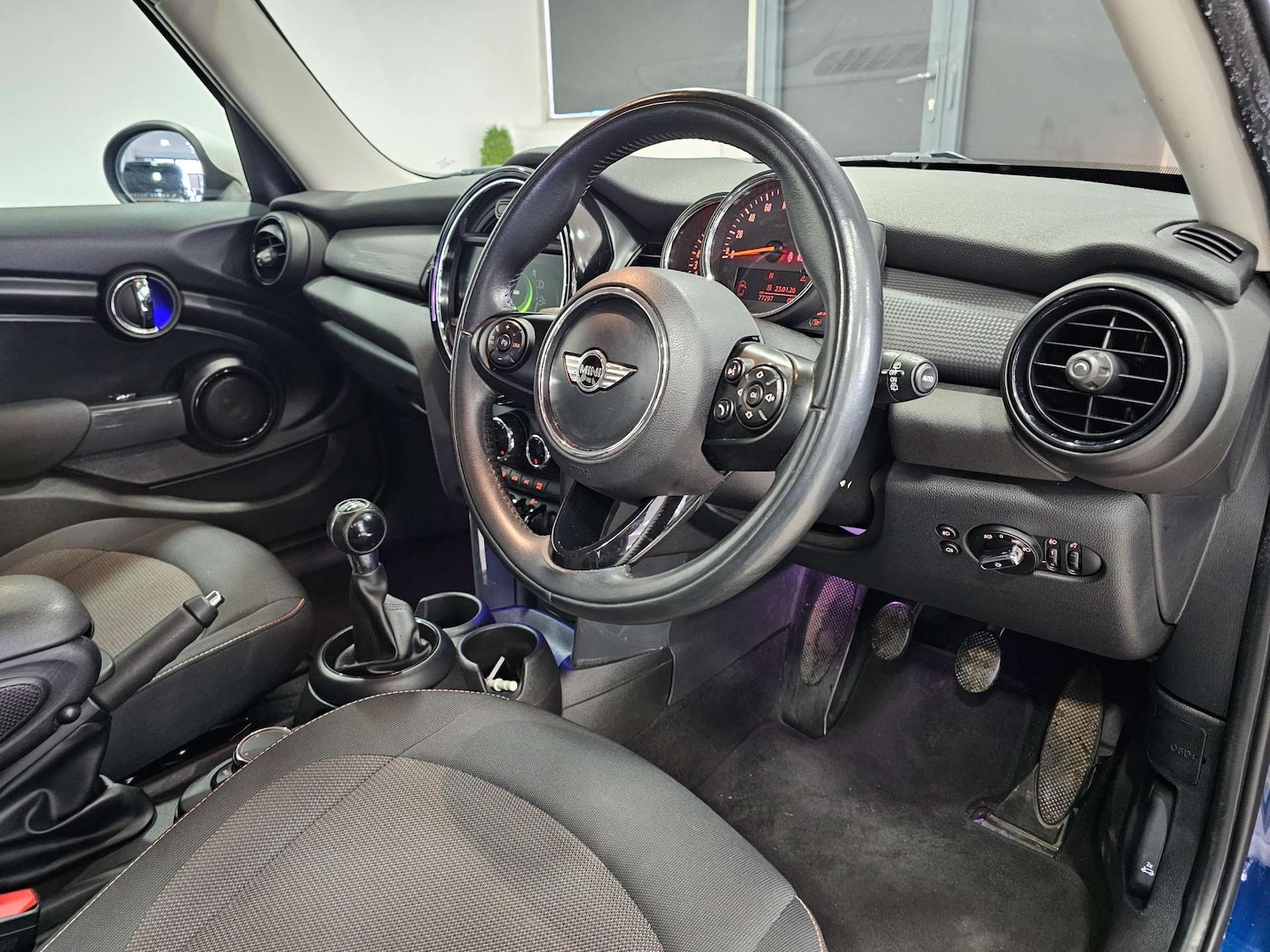 Used MINI Hatch 2017 for sale - 77336939: Photo 5