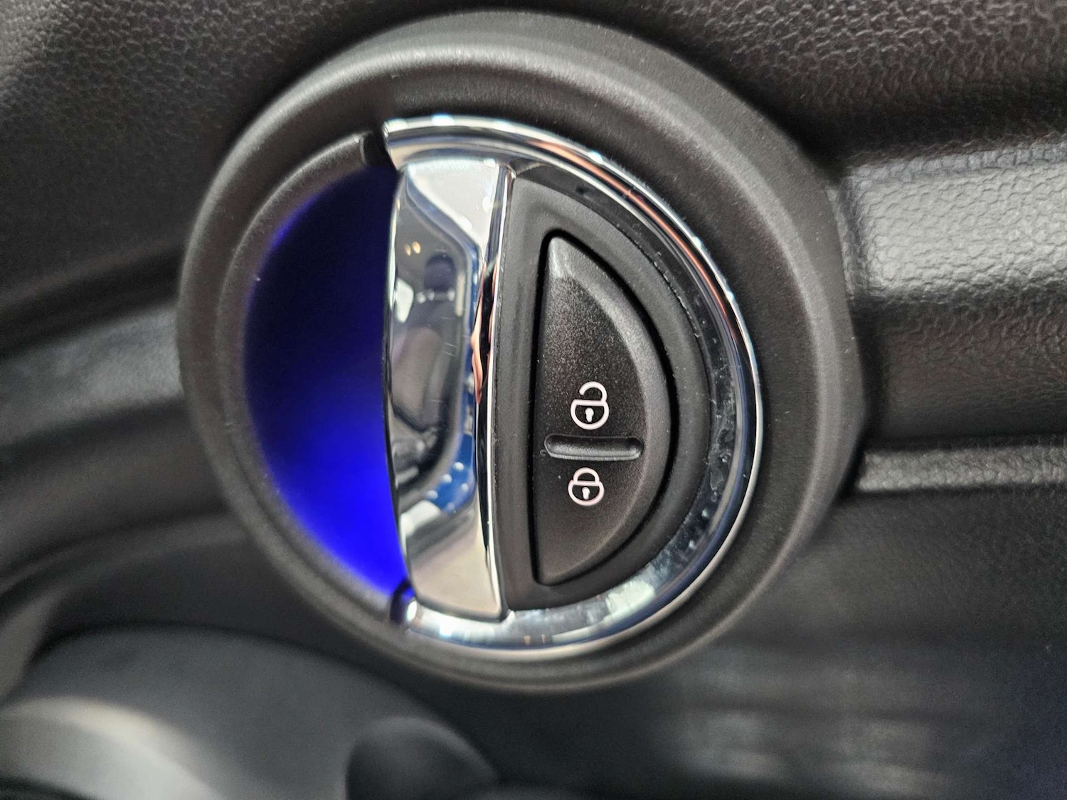 Used MINI Hatch 2017 for sale - 77336939: Photo 53