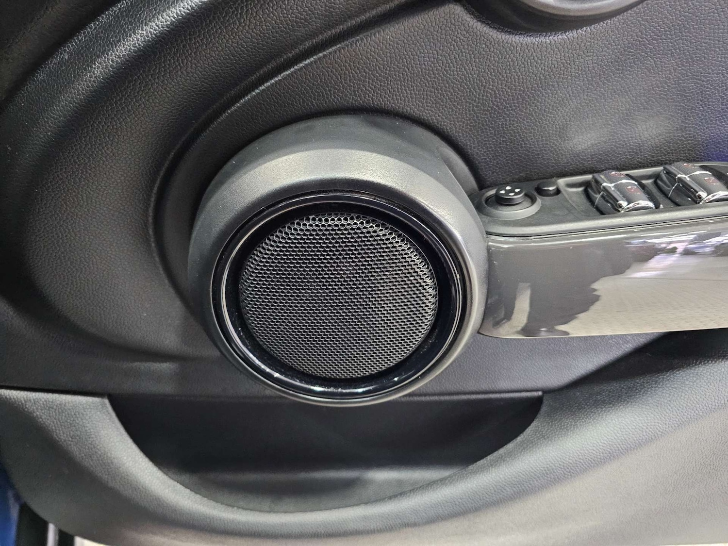 Used MINI Hatch 2017 for sale - 77336939: Photo 55