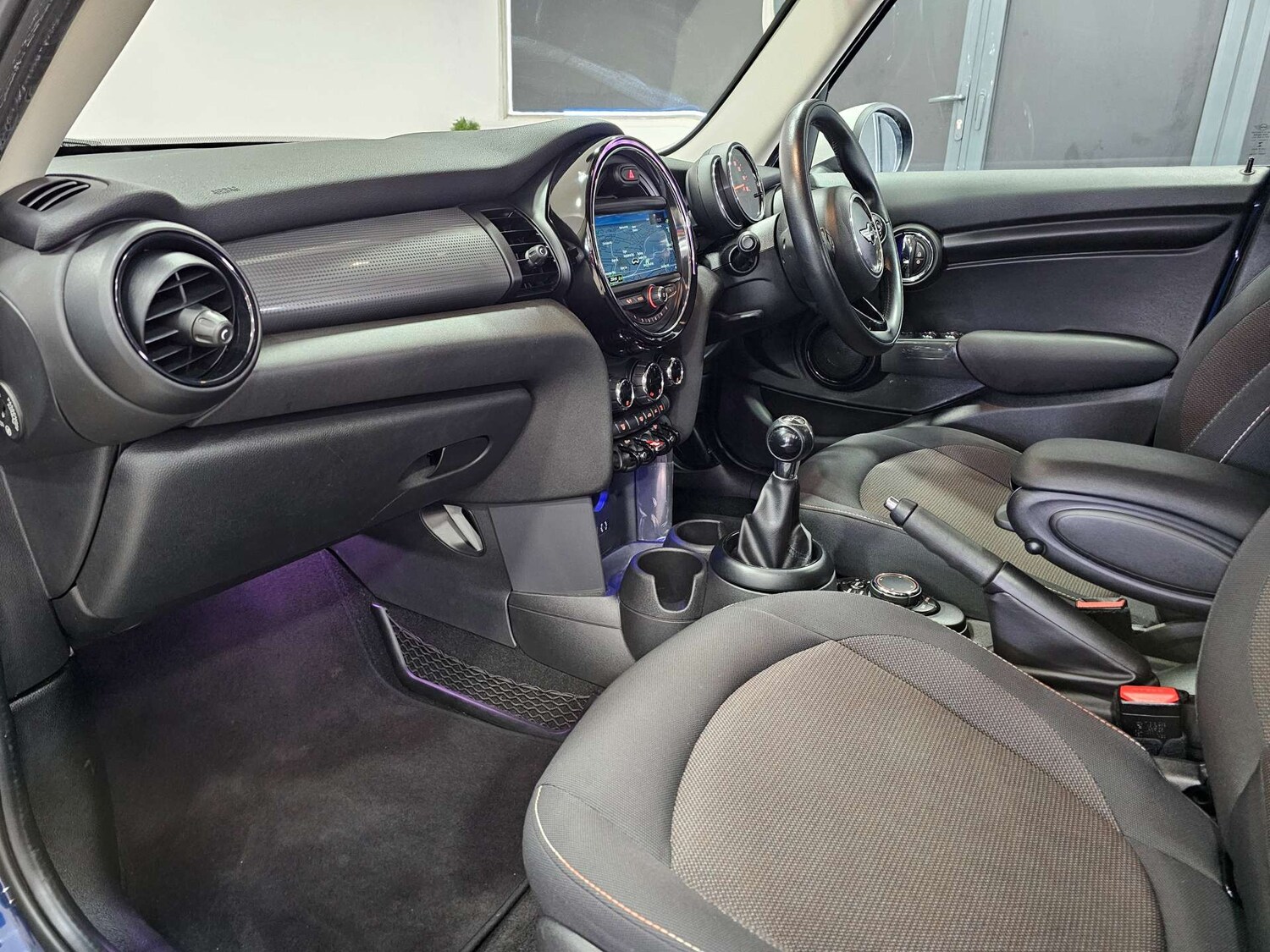 Used MINI Hatch 2017 for sale - 77336939: Photo 94