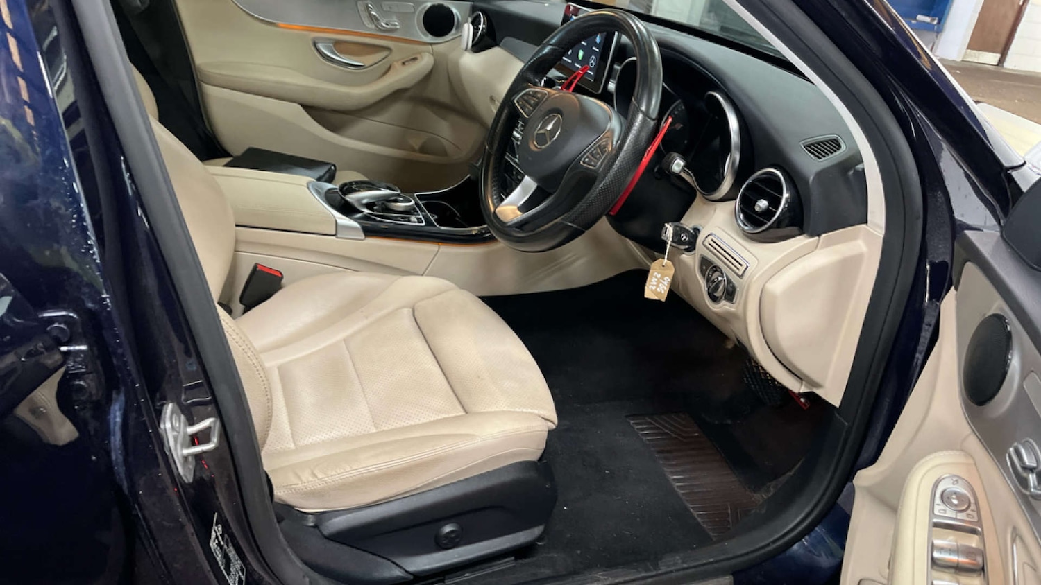 Used Mercedes-Benz C Class 2016 for sale - 77920616: Photo 12