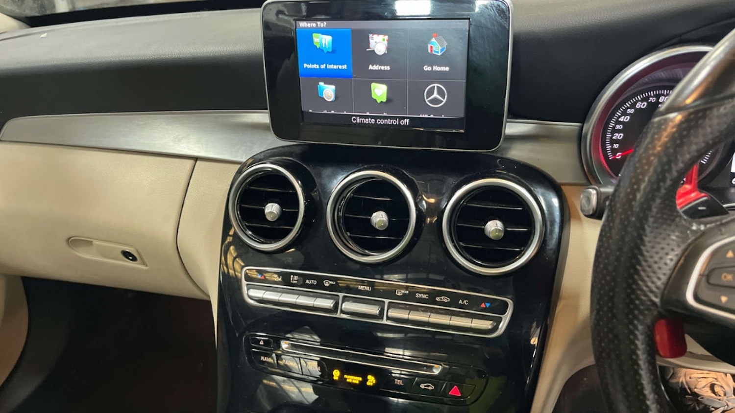 Used Mercedes-Benz C Class 2016 for sale - 77920616: Photo 14