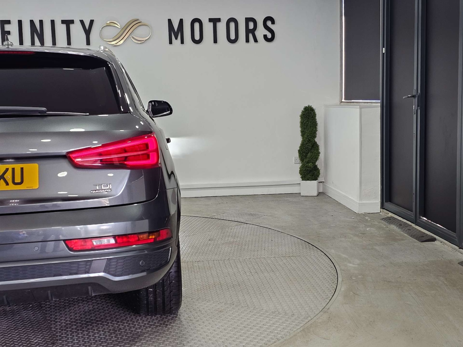 Used Audi Q3 2016 for sale - 76972394: Photo 30