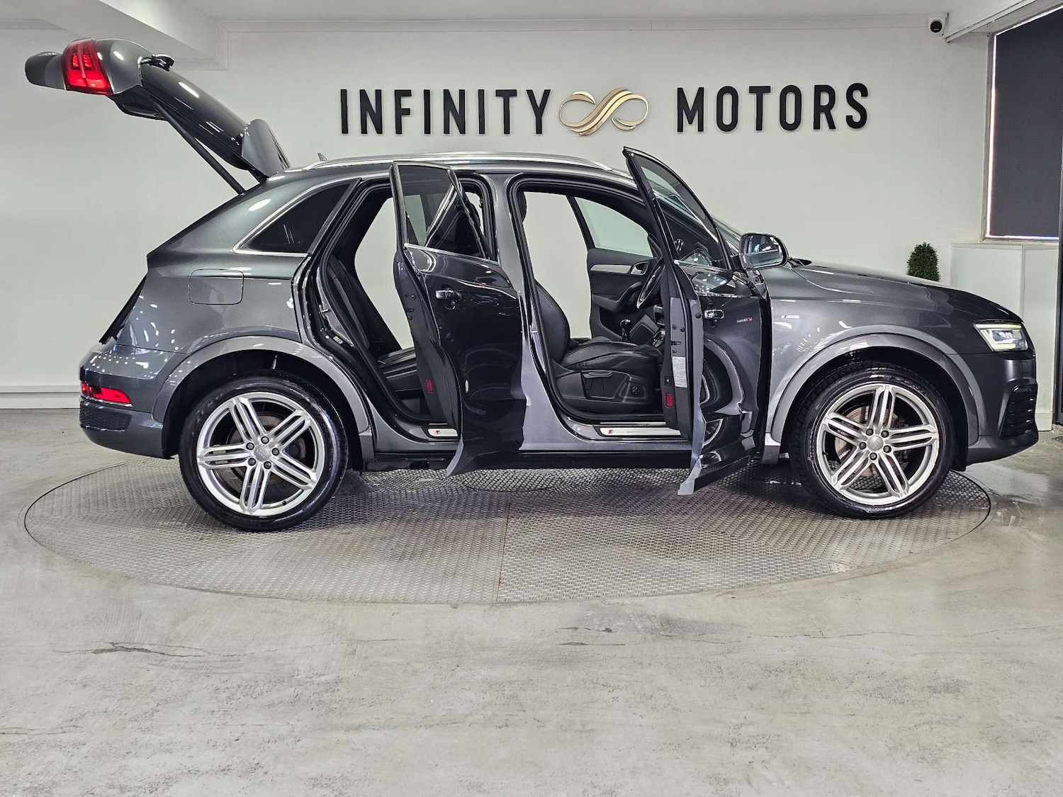 Used Audi Q3 2016 for sale - 76972394: Photo 42