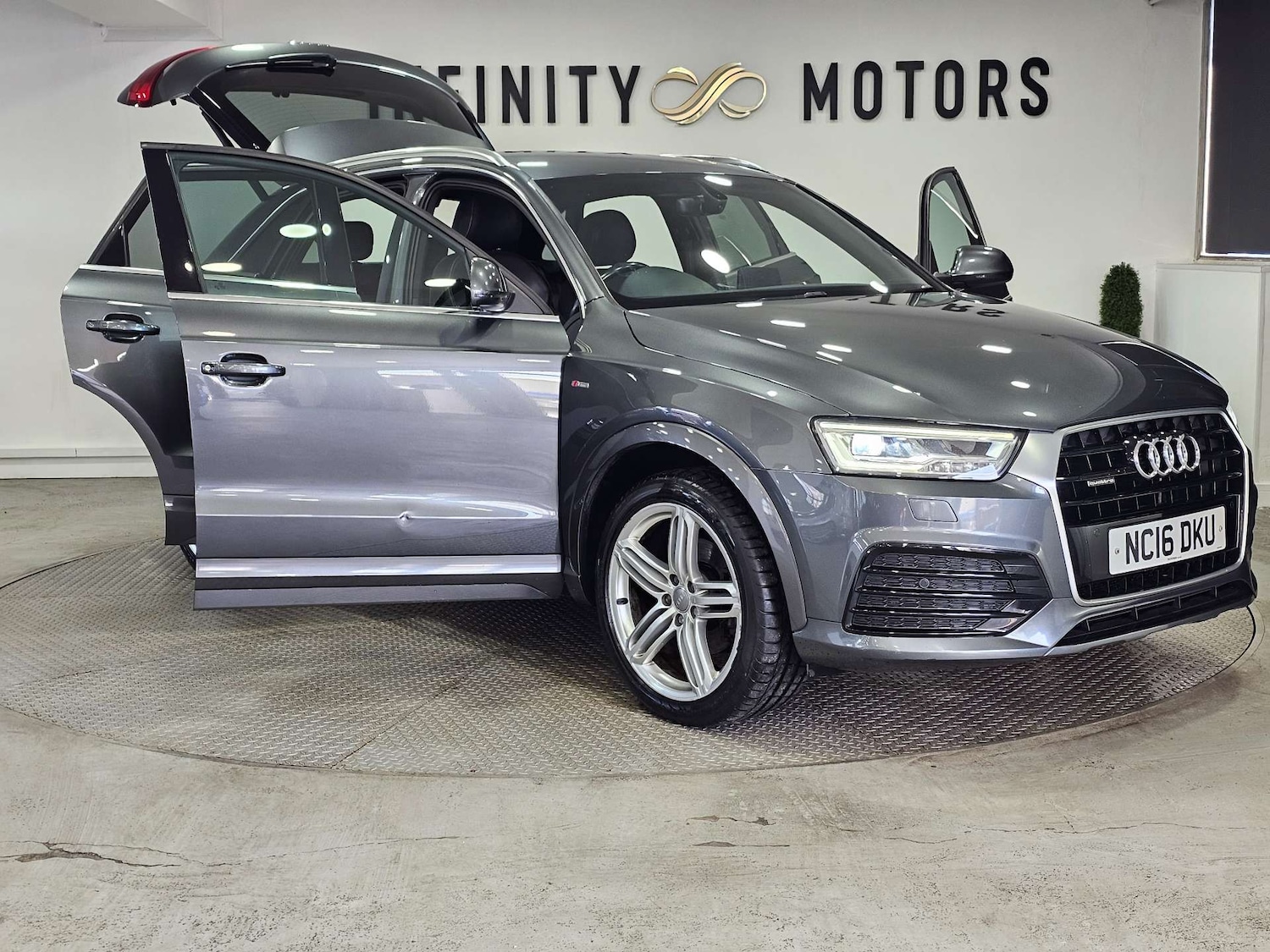 Used Audi Q3 2016 for sale - 76972394: Photo 43