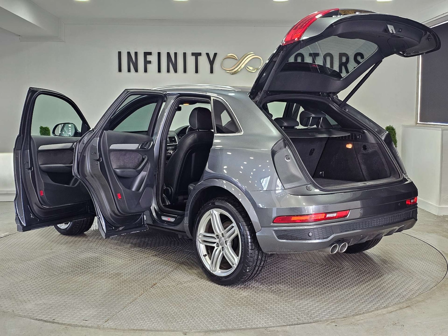 Used Audi Q3 2016 for sale - 76972394: Photo 47