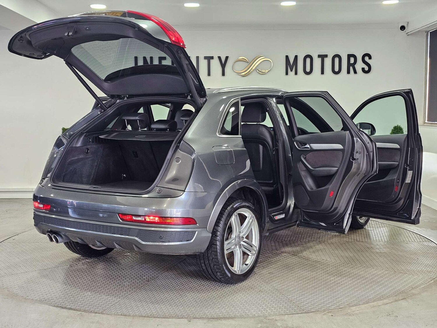 Used Audi Q3 2016 for sale - 76972394: Photo 49