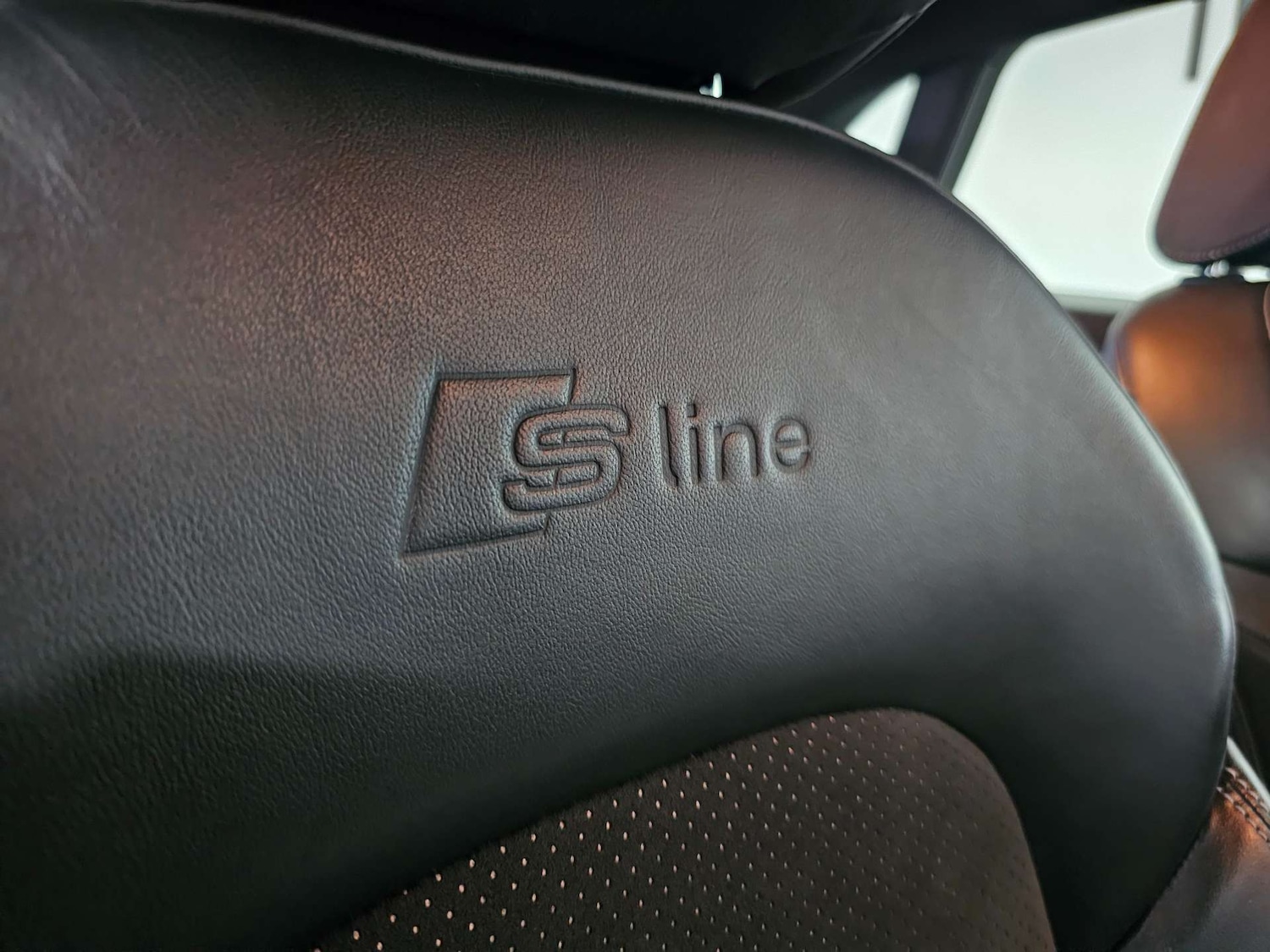 Used Audi Q3 2016 for sale - 76972394: Photo 59