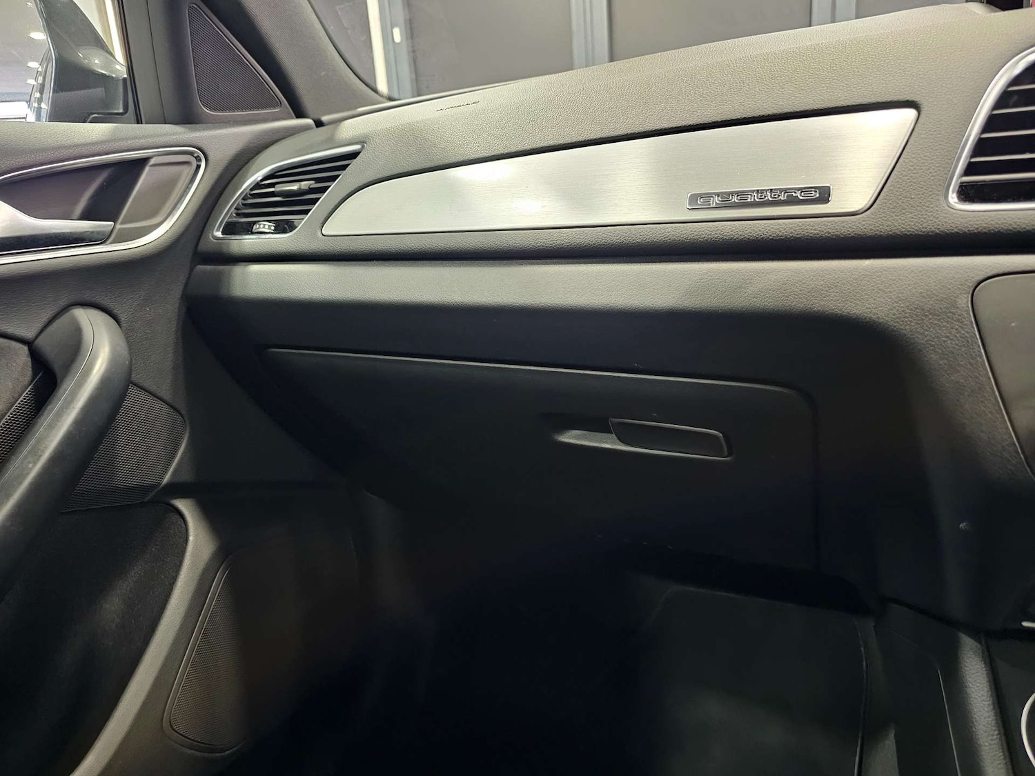 Used Audi Q3 2016 for sale - 76972394: Photo 79