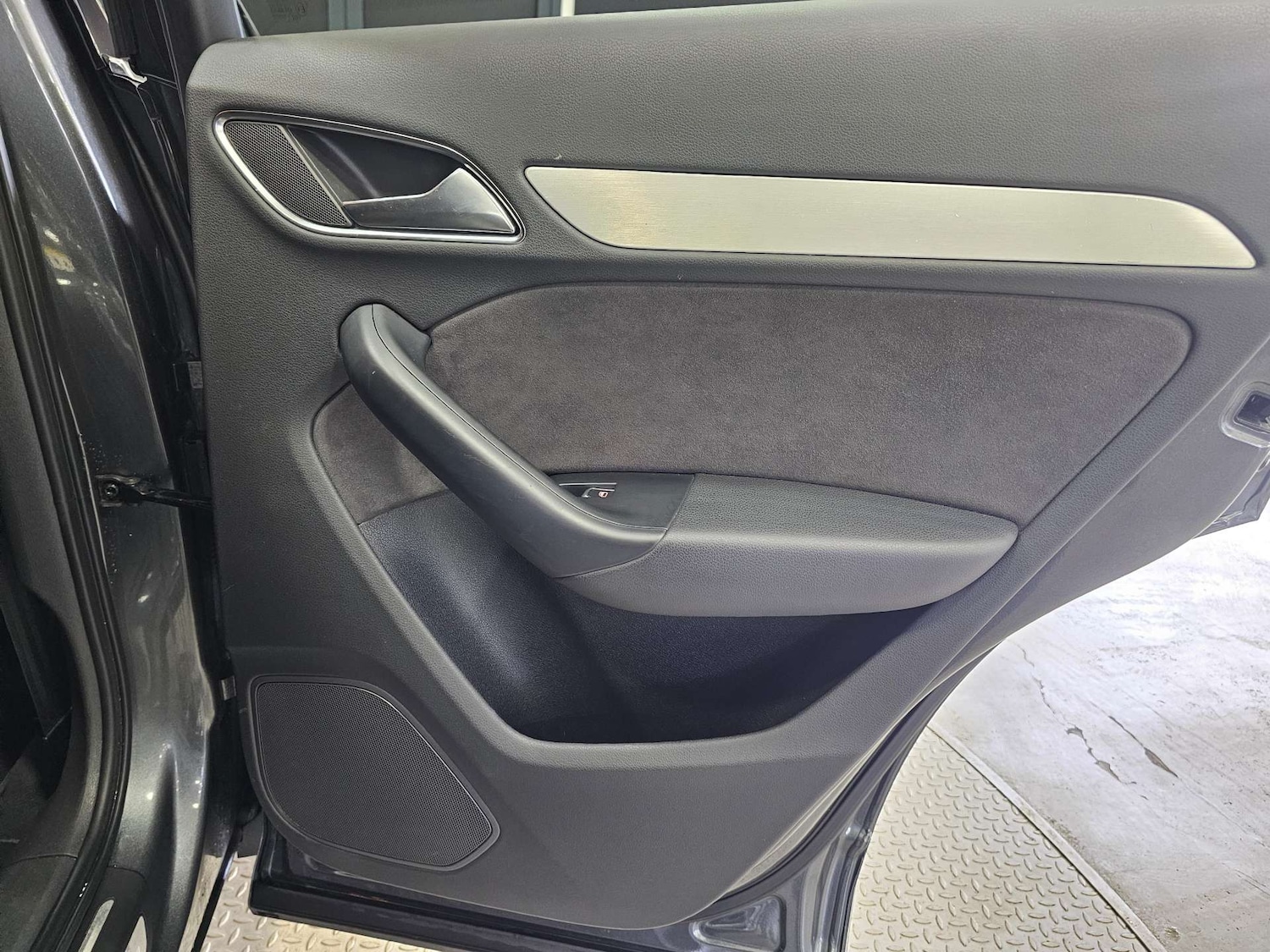 Used Audi Q3 2016 for sale - 76972394: Photo 81