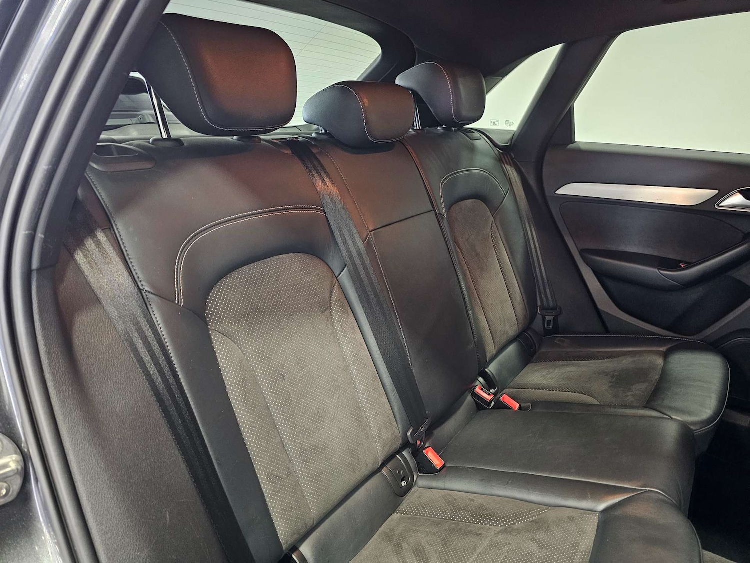 Used Audi Q3 2016 for sale - 76972394: Photo 86