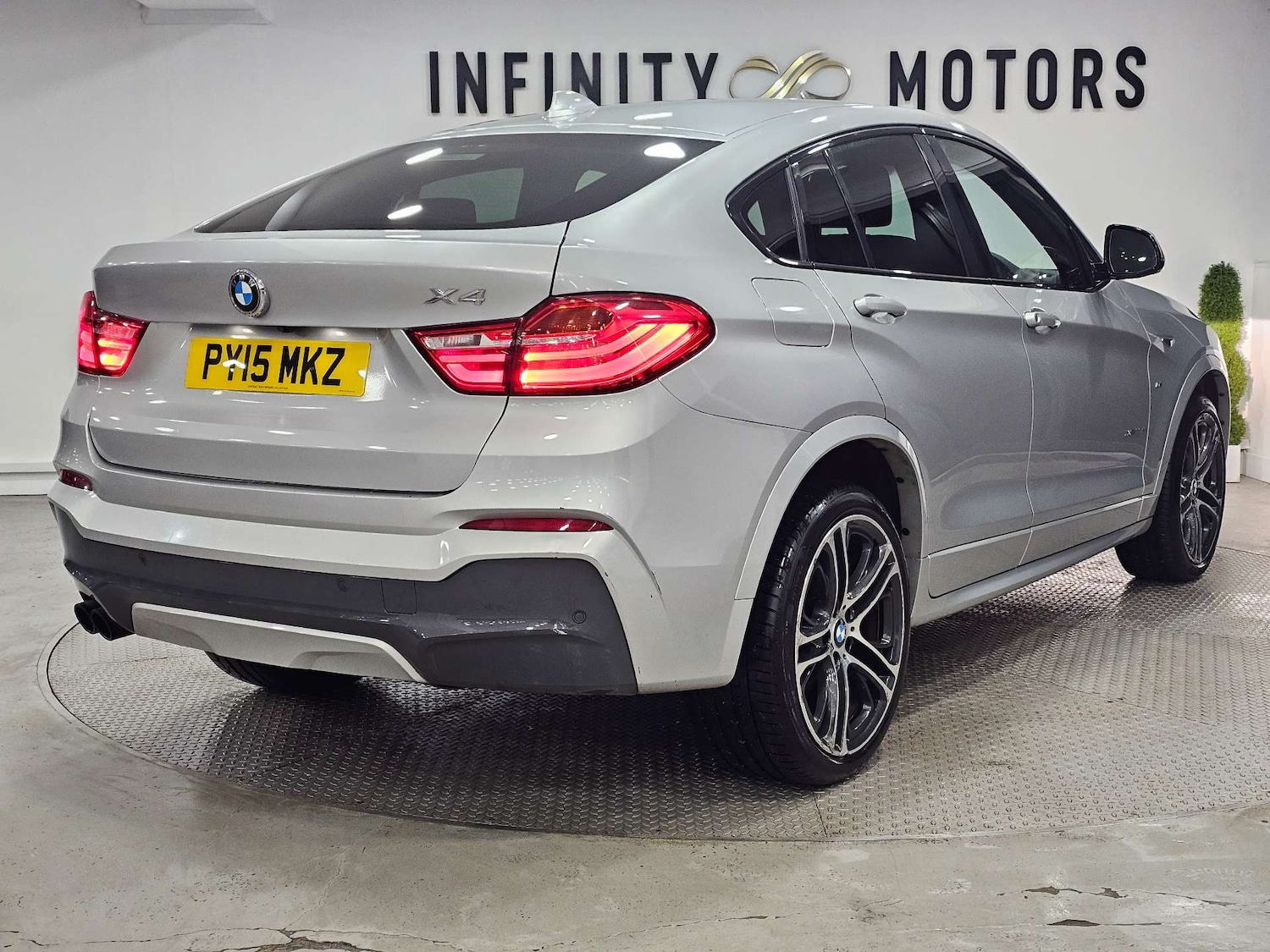 Used BMW X4 2015 for sale - 76972386: Photo 30