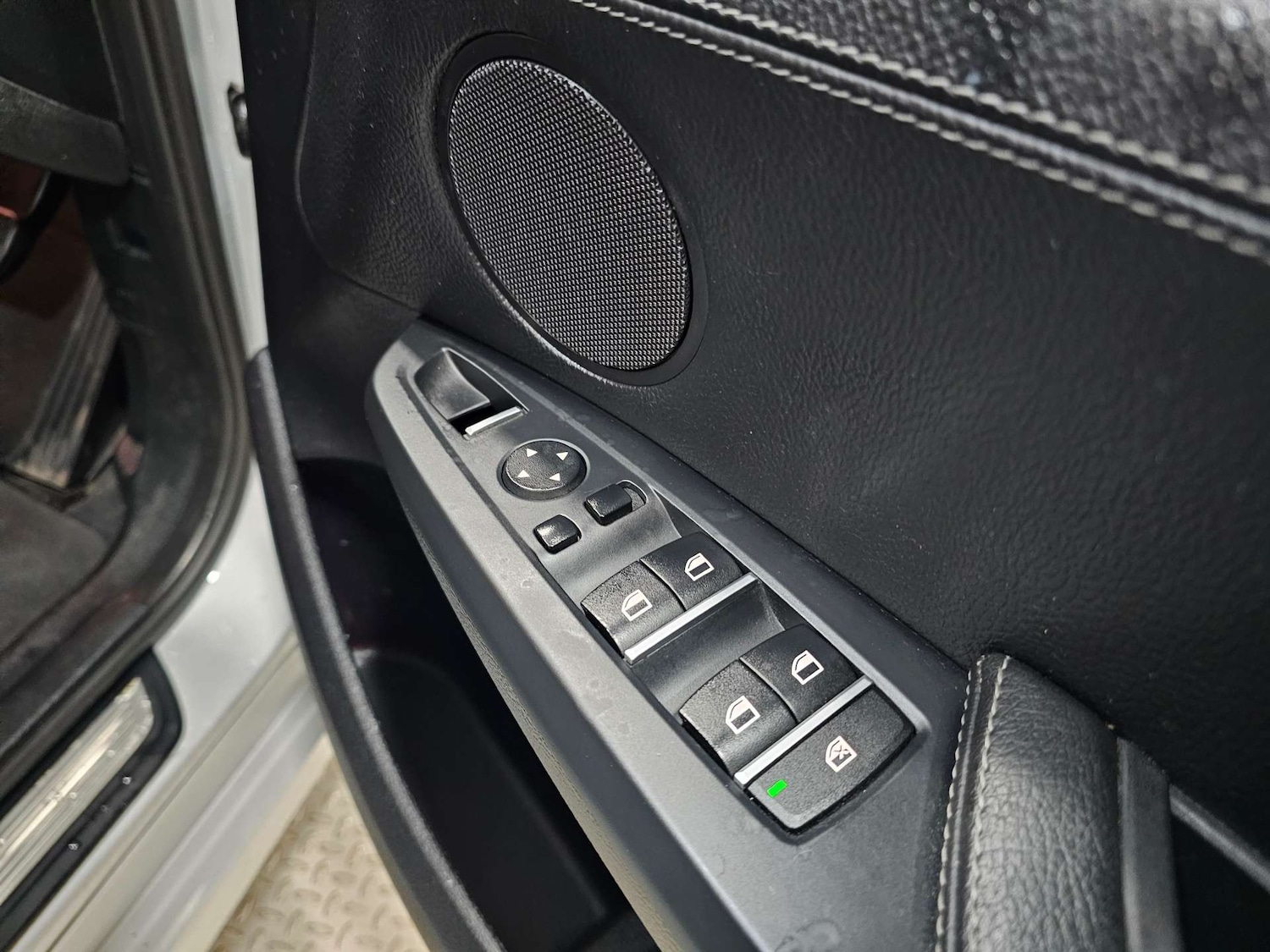 Used BMW X4 2015 for sale - 76972386: Photo 51