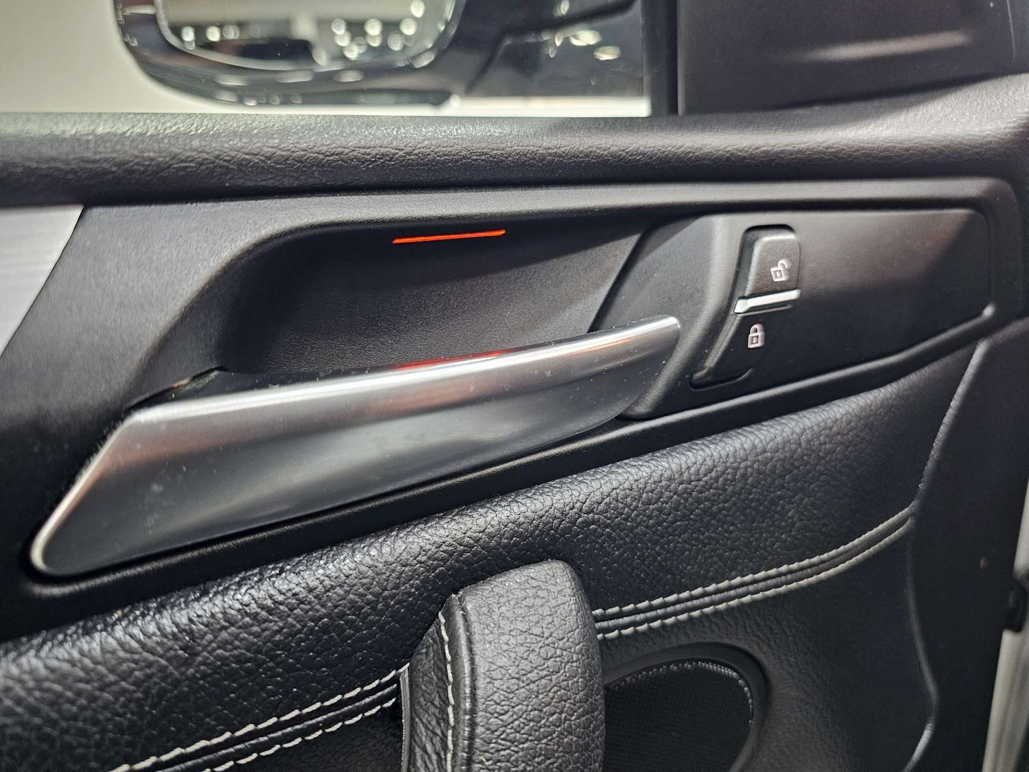 Used BMW X4 2015 for sale - 76972386: Photo 90