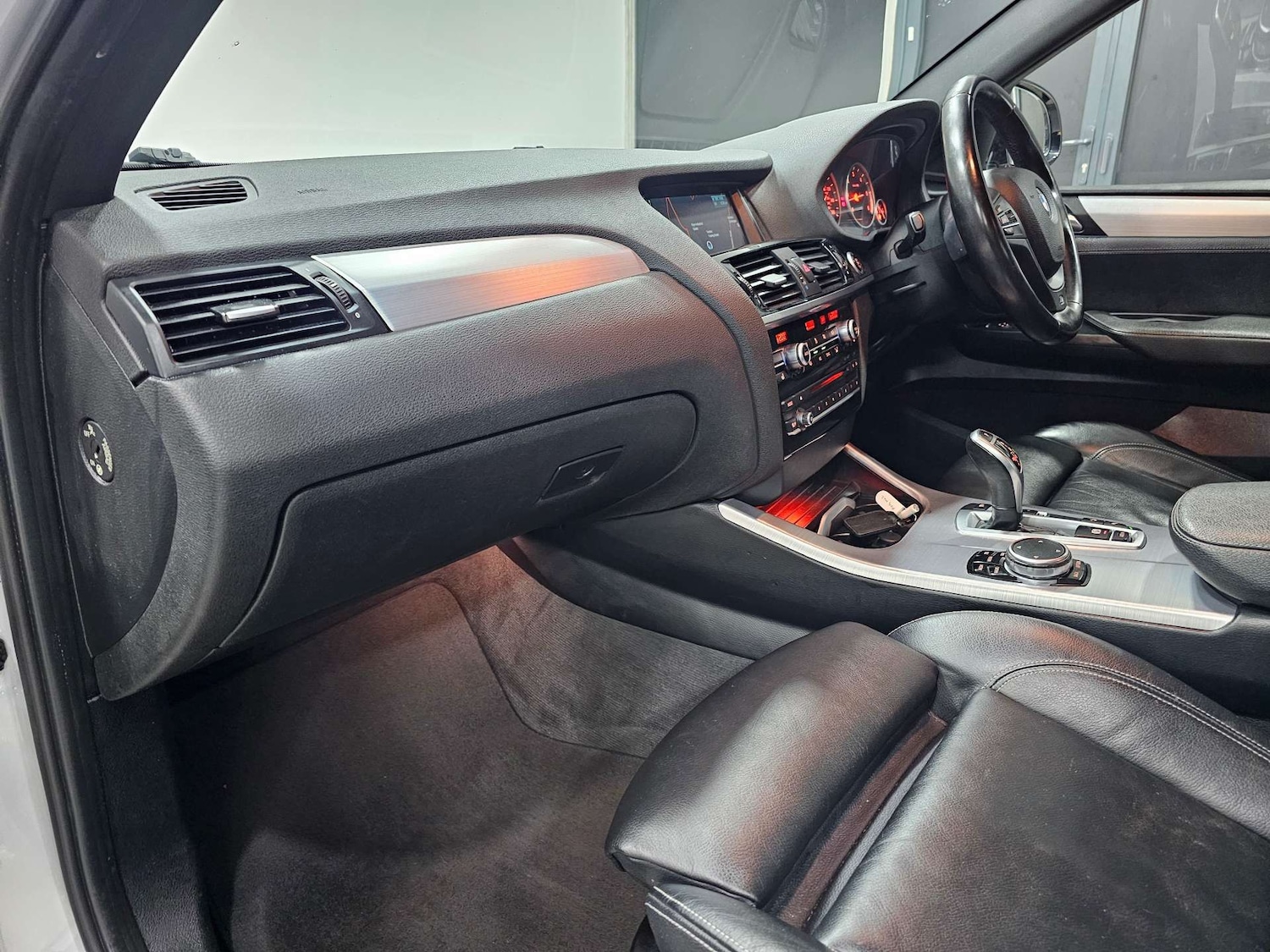 Used BMW X4 2015 for sale - 76972386: Photo 92