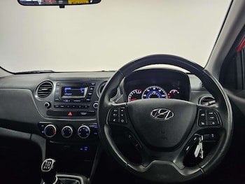 Used Hyundai i10 2019 for sale - 78538469: Photo